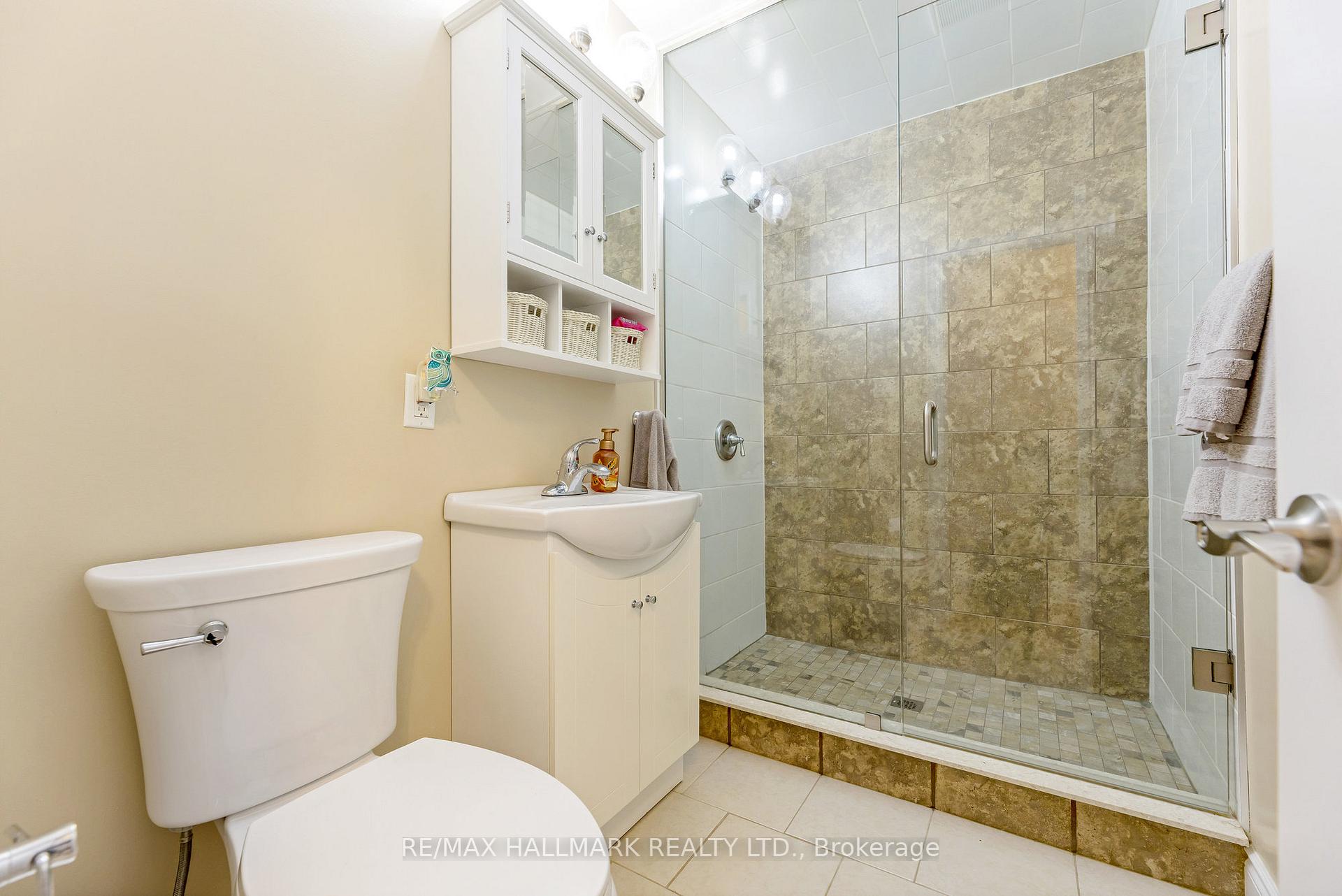 Photo 11 of 142 Meighen Avenue, Toronto, O'Connor-Parkview — HOMEH
