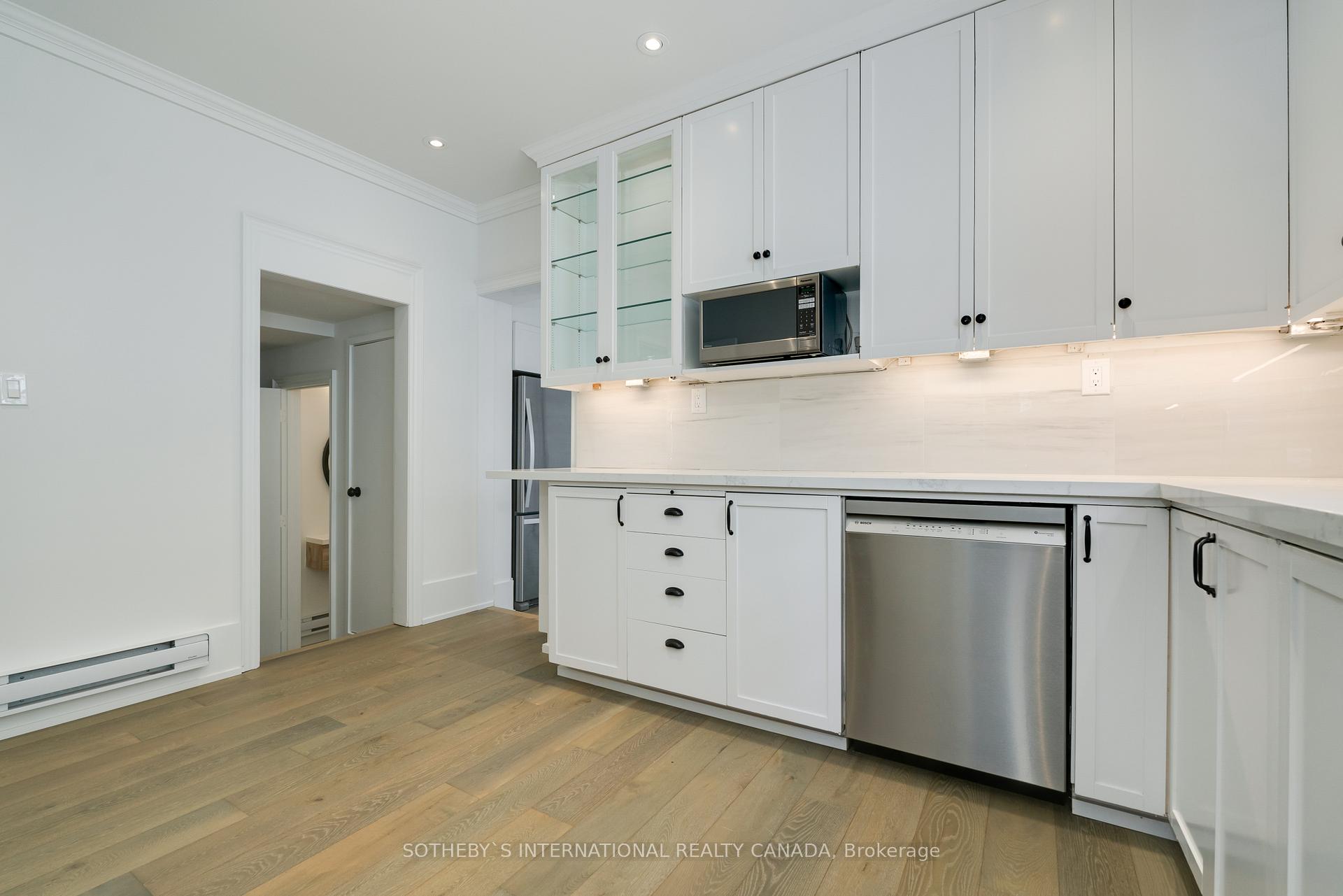 Photo 15 of 153 Rose Park Drive, Toronto, Rosedale-Moore Park — HOMEH