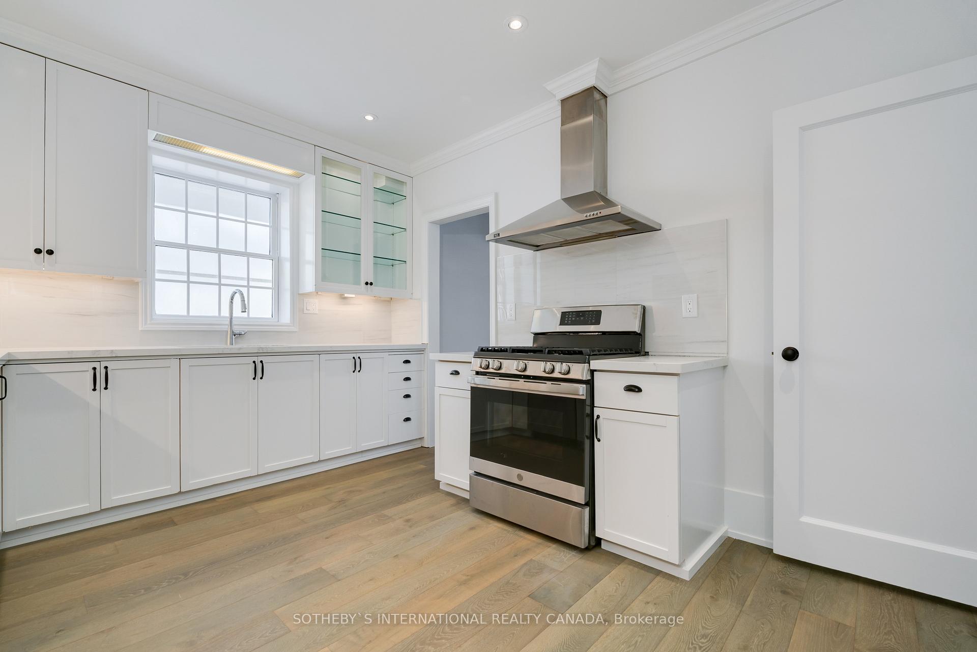 Photo 16 of 153 Rose Park Drive, Toronto, Rosedale-Moore Park — HOMEH