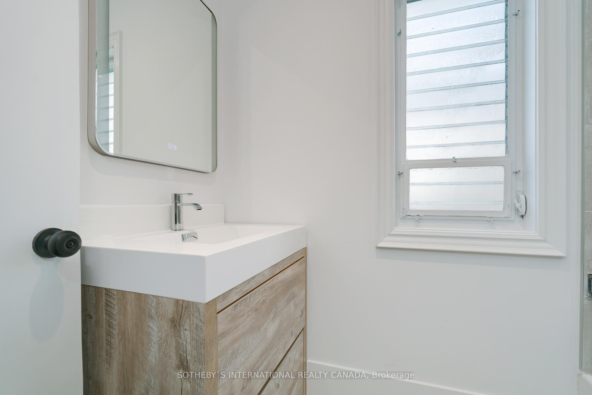 Photo 23 of 153 Rose Park Drive, Toronto, Rosedale-Moore Park — HOMEH