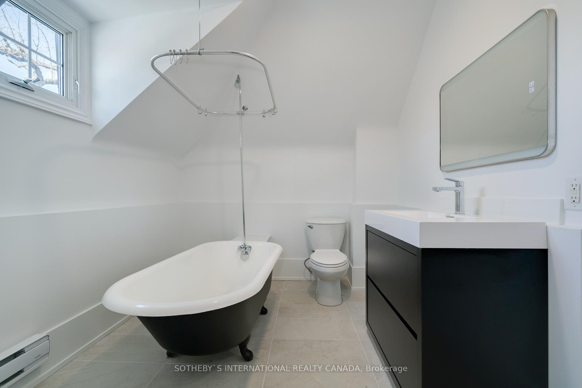 Photo 37 of 153 Rose Park Drive, Toronto, Rosedale-Moore Park — HOMEH