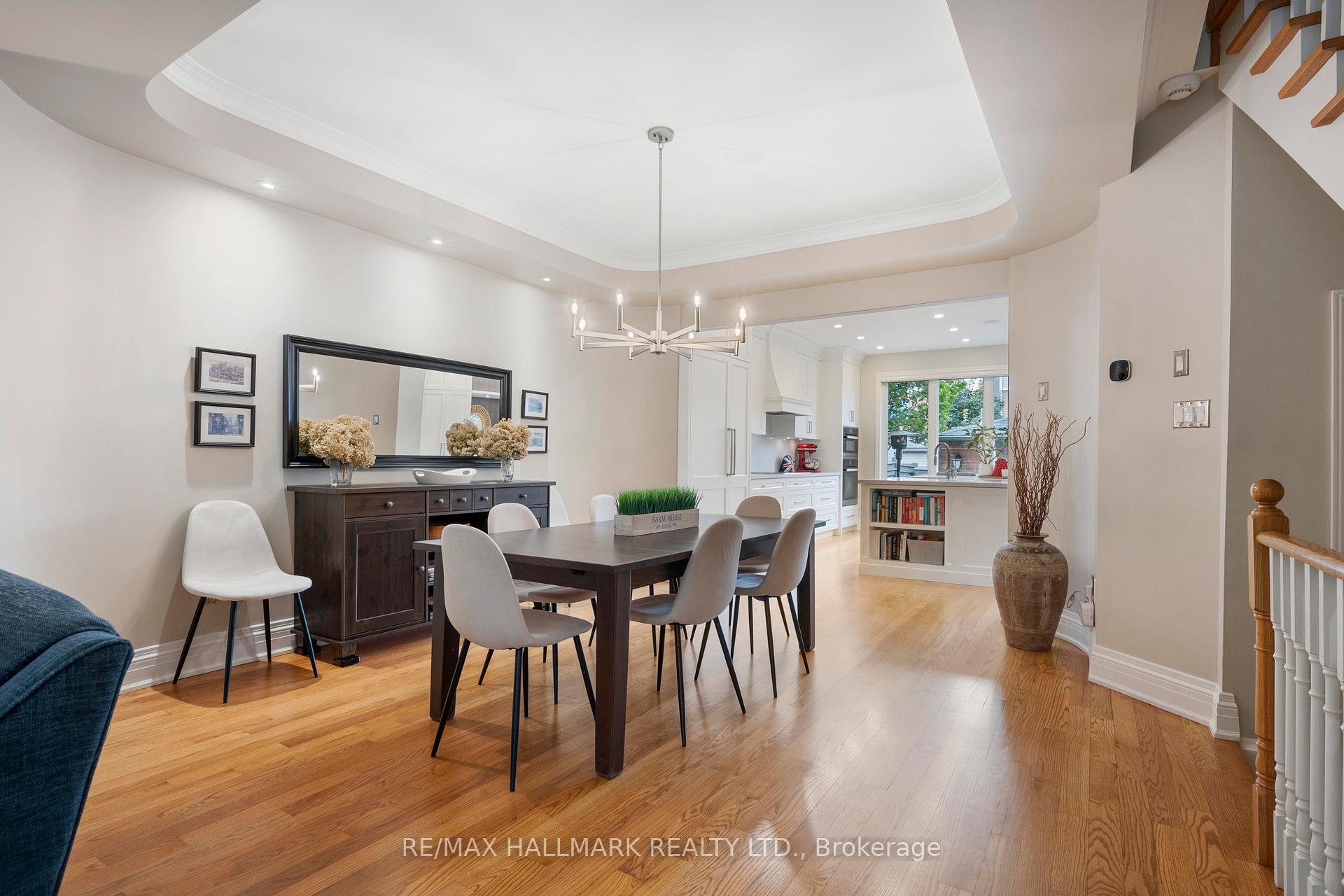 Photo 15 of 26 Winners Circle, Toronto, The Beaches — HOMEH