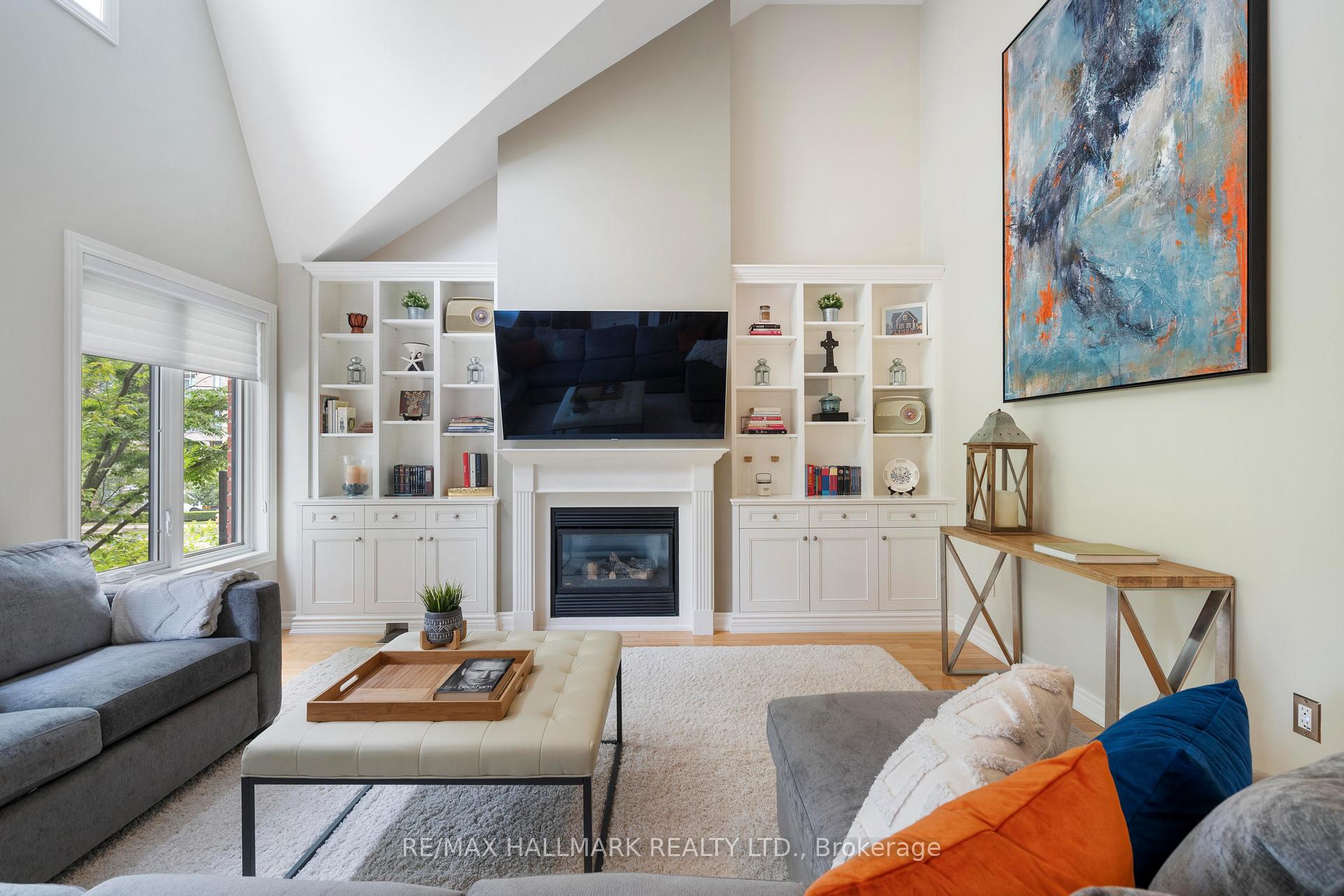 Photo 28 of 26 Winners Circle, Toronto, The Beaches — HOMEH