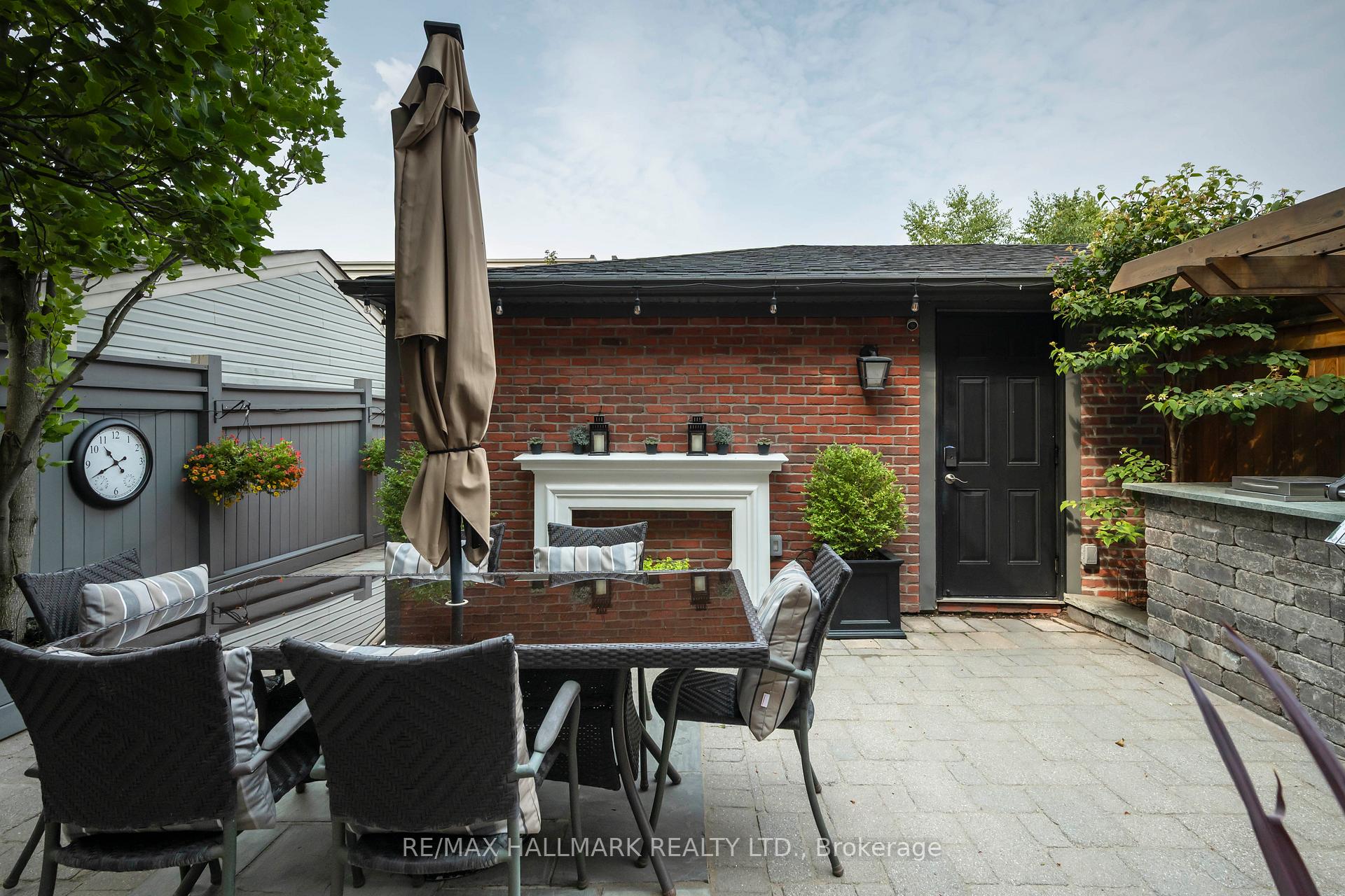 Photo 44 of 26 Winners Circle, Toronto, The Beaches — HOMEH