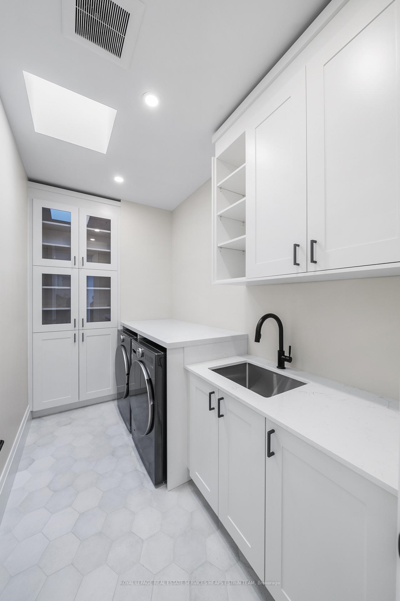 Photo 27 of 66 Parkhurst Boulevard, Toronto, Leaside — HOMEH