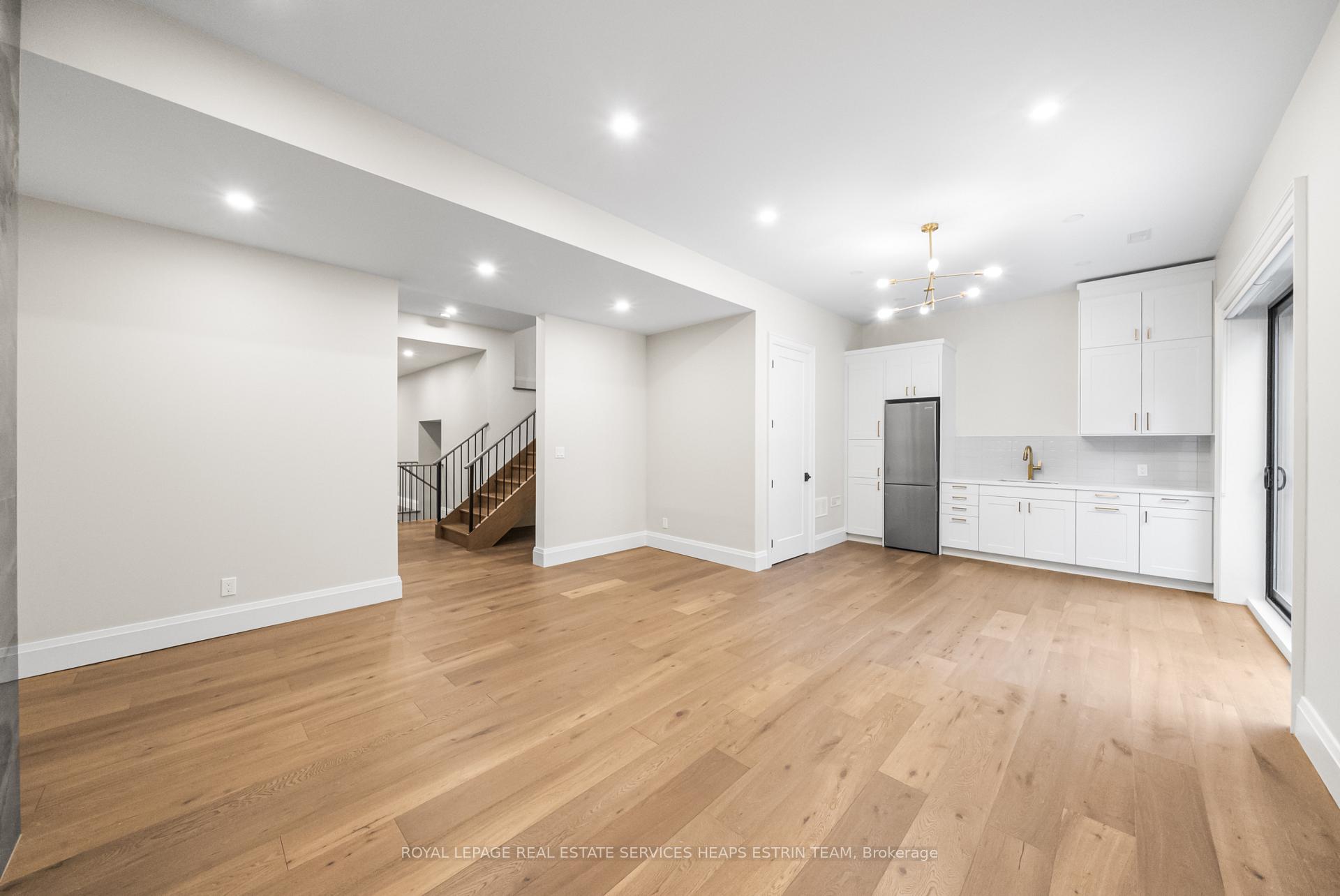 Photo 31 of 66 Parkhurst Boulevard, Toronto, Leaside — HOMEH