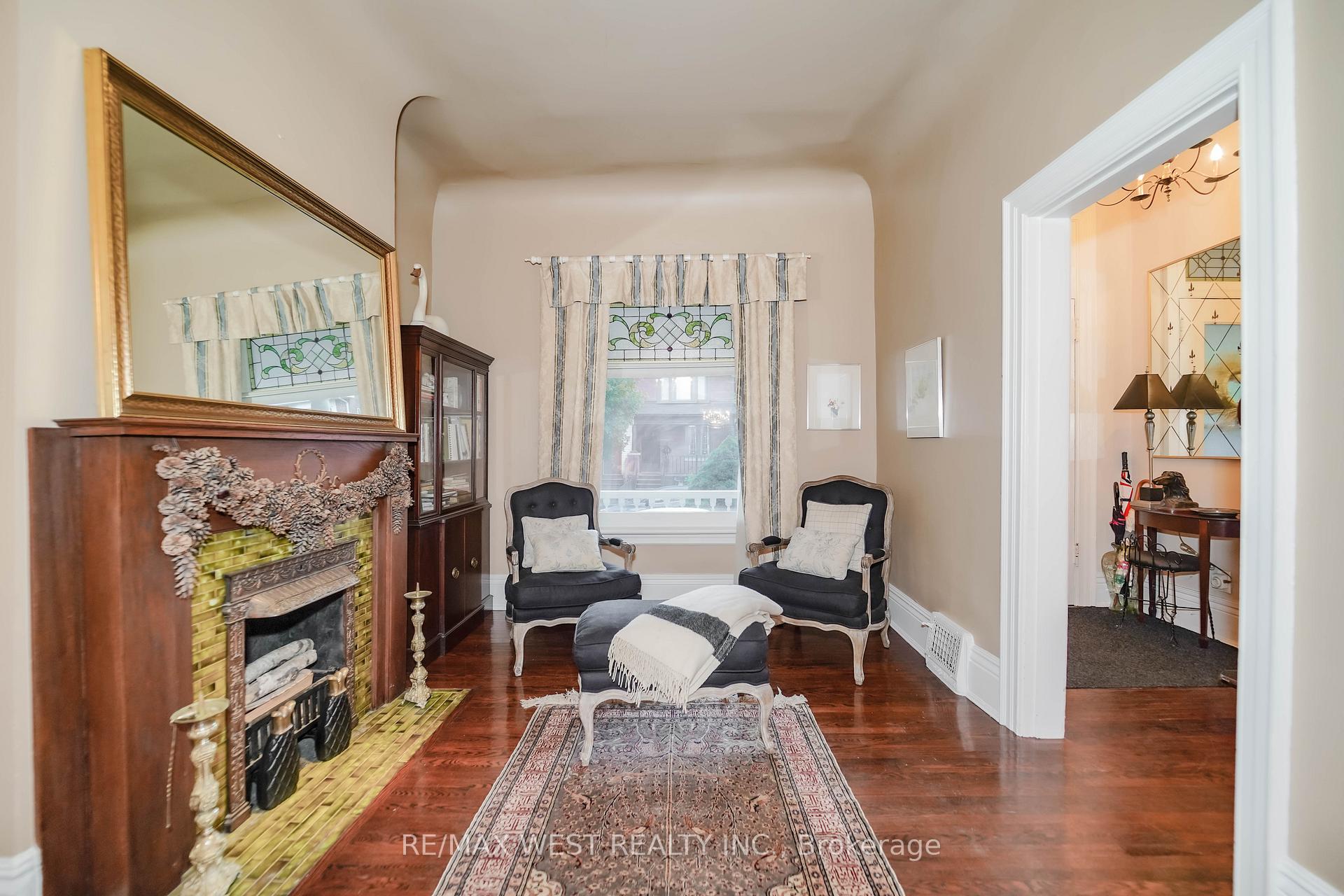 Photo 2 of 153 Booth Avenue, Toronto, South Riverdale — HOMEH