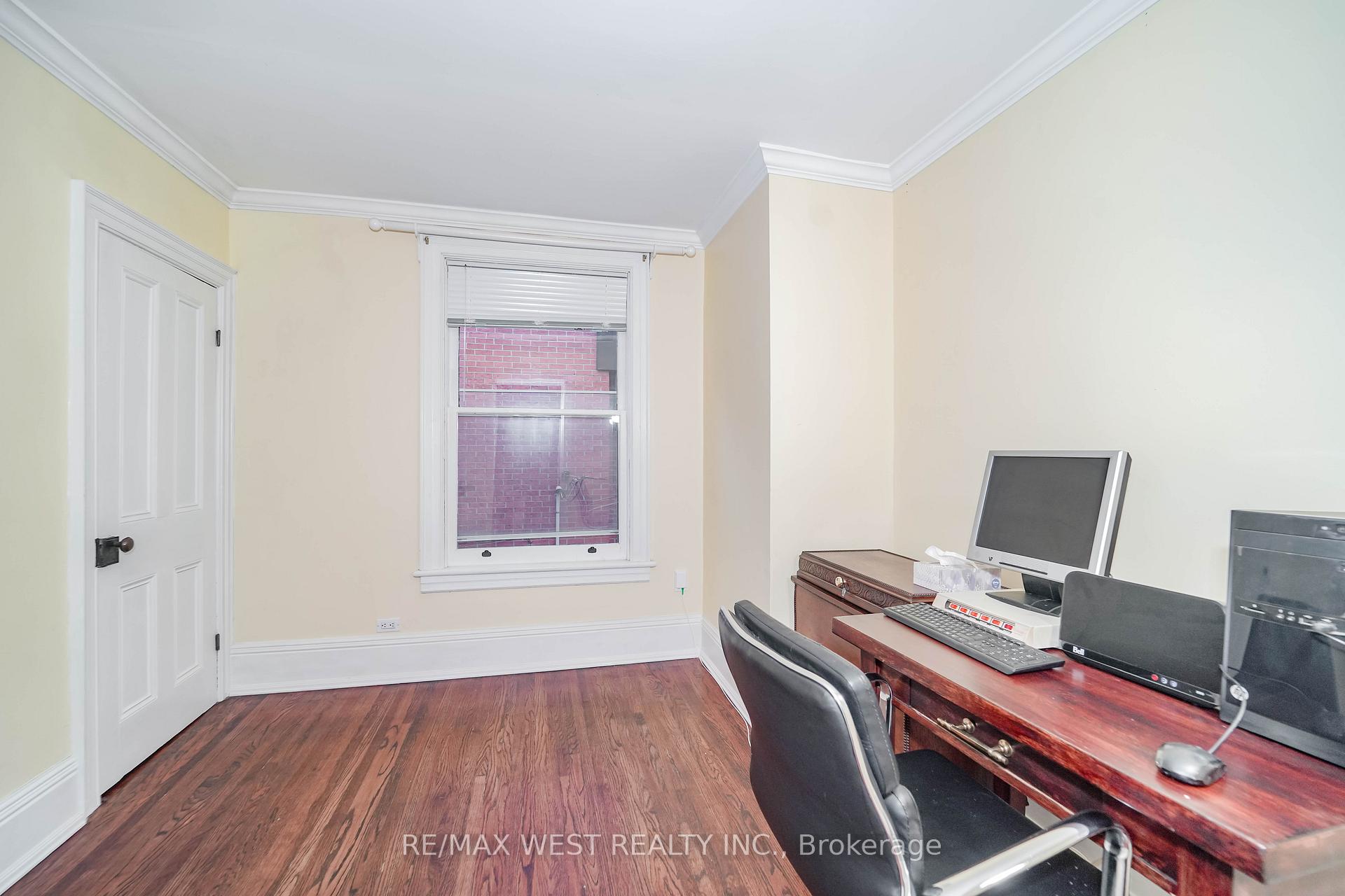 Photo 5 of 153 Booth Avenue, Toronto, South Riverdale — HOMEH
