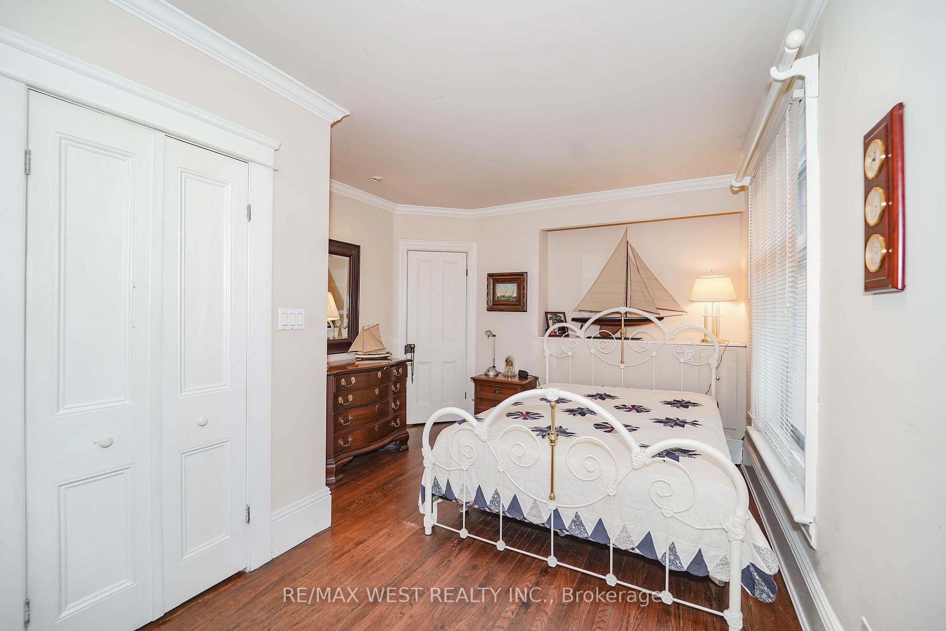 Photo 6 of 153 Booth Avenue, Toronto, South Riverdale — HOMEH