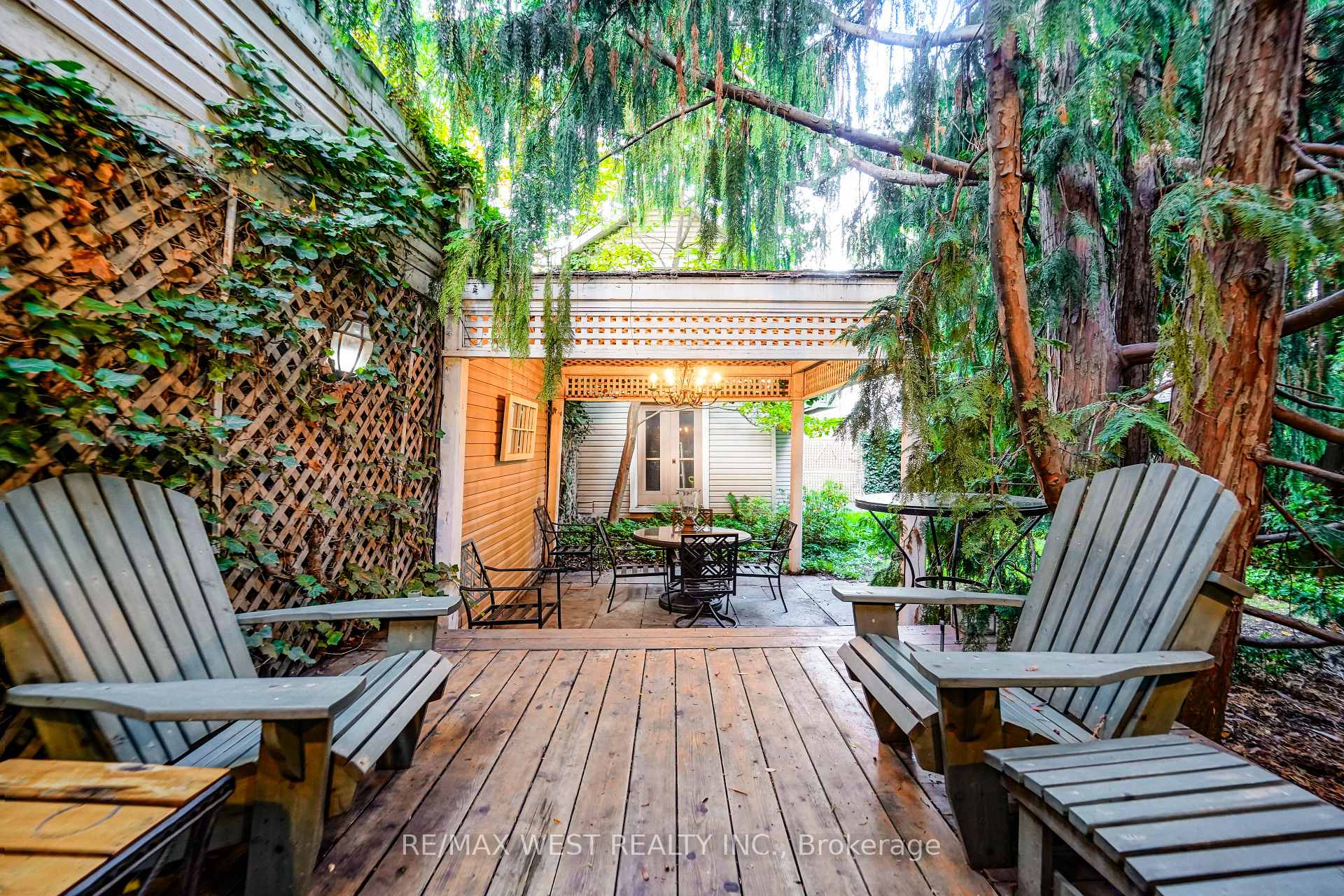 Photo 9 of 153 Booth Avenue, Toronto, South Riverdale — HOMEH