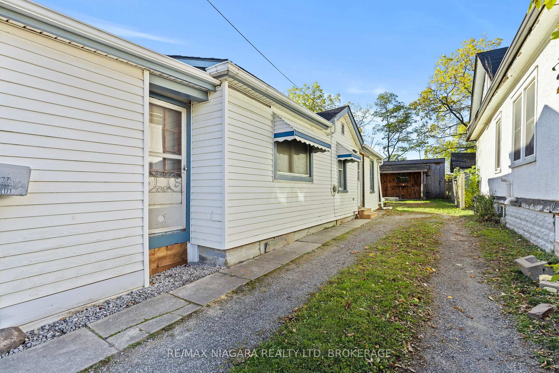 Photo 4 of 140 Clara Street, Thorold, Allanburg/Thorold South — HOMEH