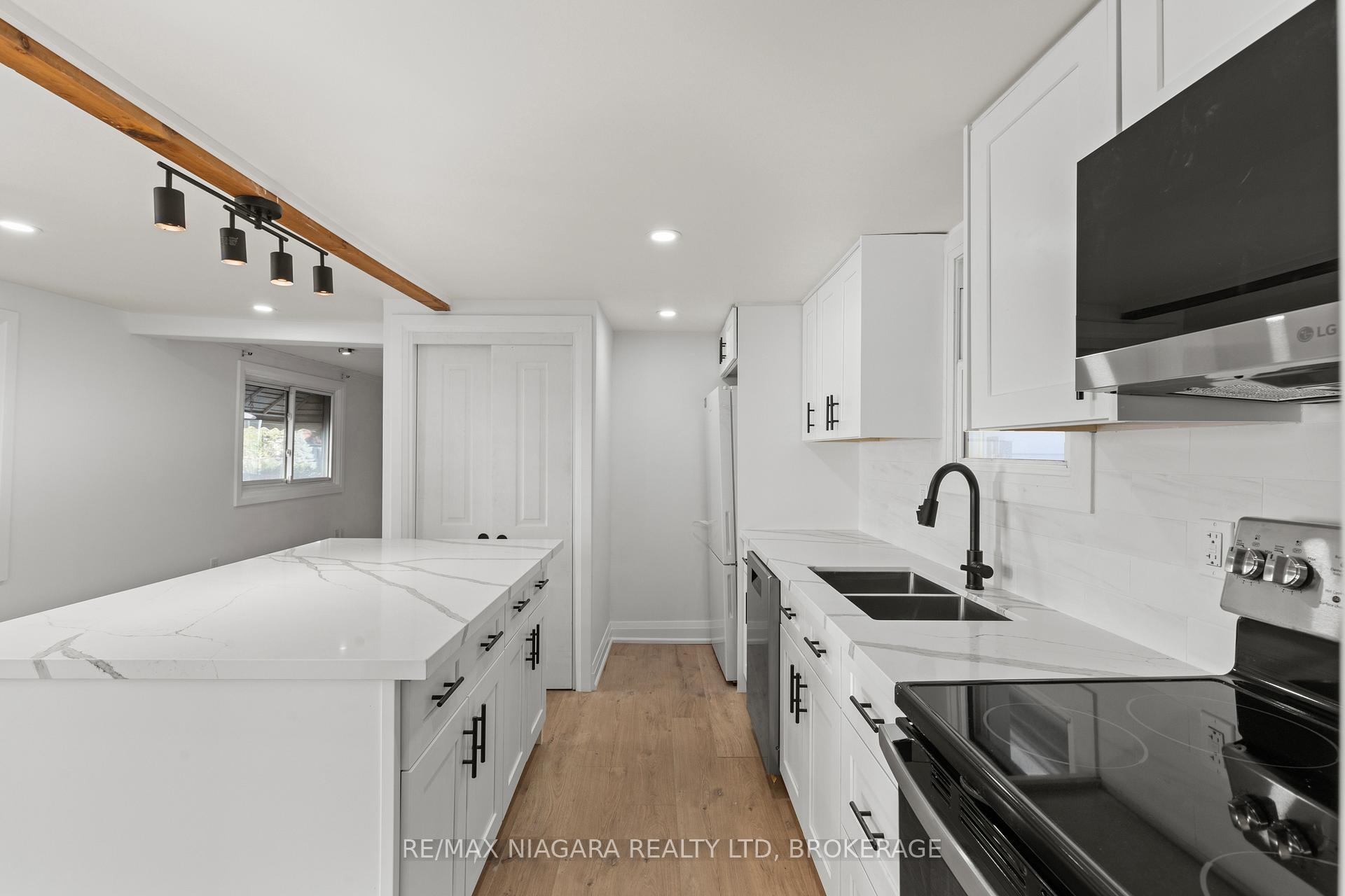 Photo 9 of 140 Clara Street, Thorold, Allanburg/Thorold South — HOMEH