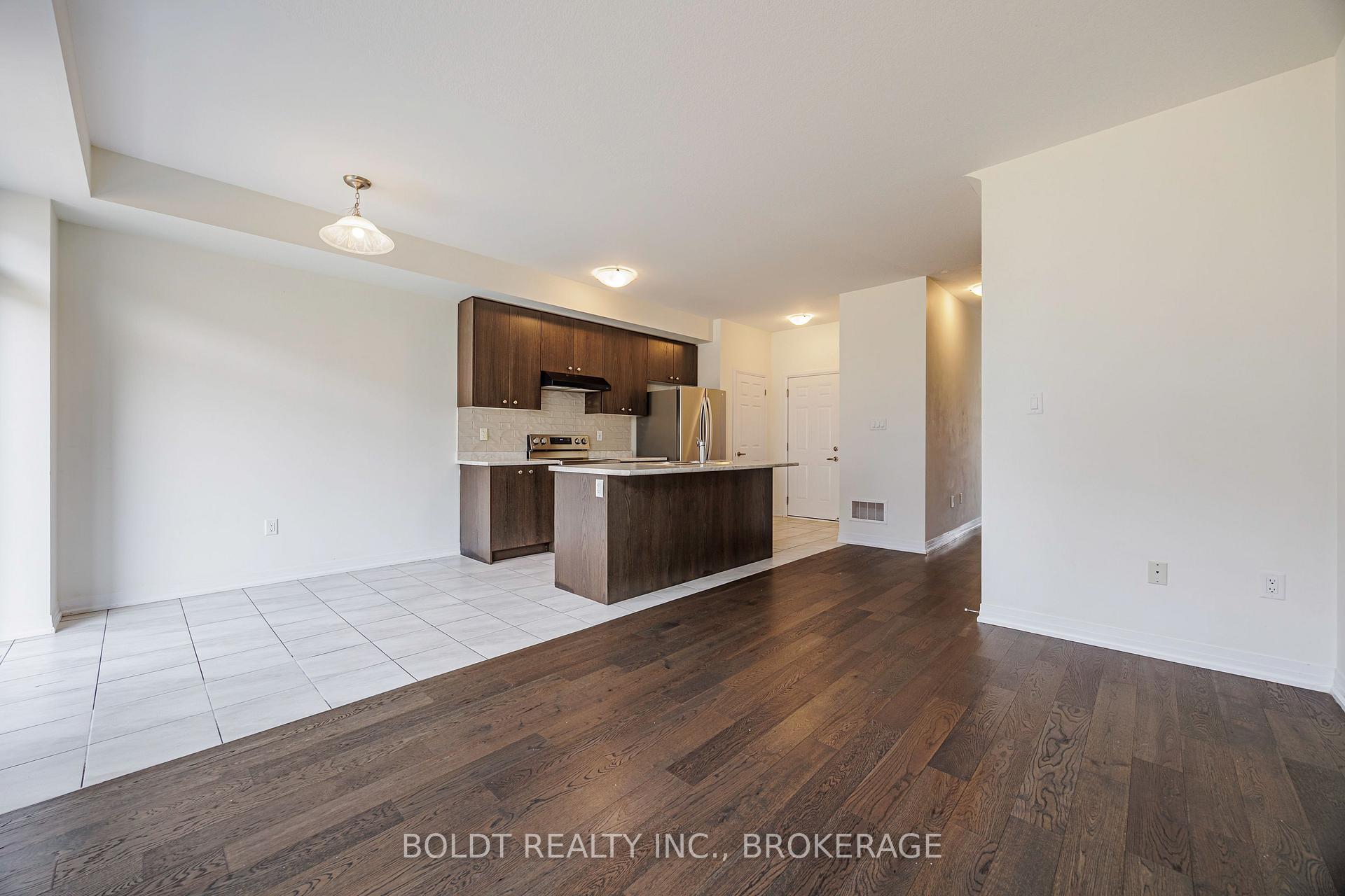 Photo 15 of 122 Brighton Lane, Thorold, Rolling Meadows — HOMEH