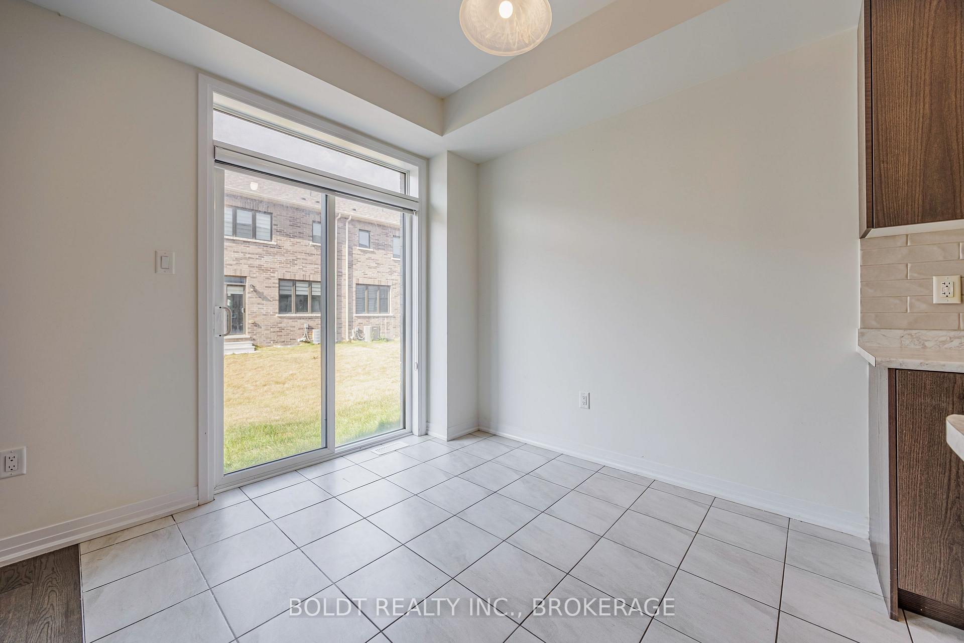 Photo 16 of 122 Brighton Lane, Thorold, Rolling Meadows — HOMEH