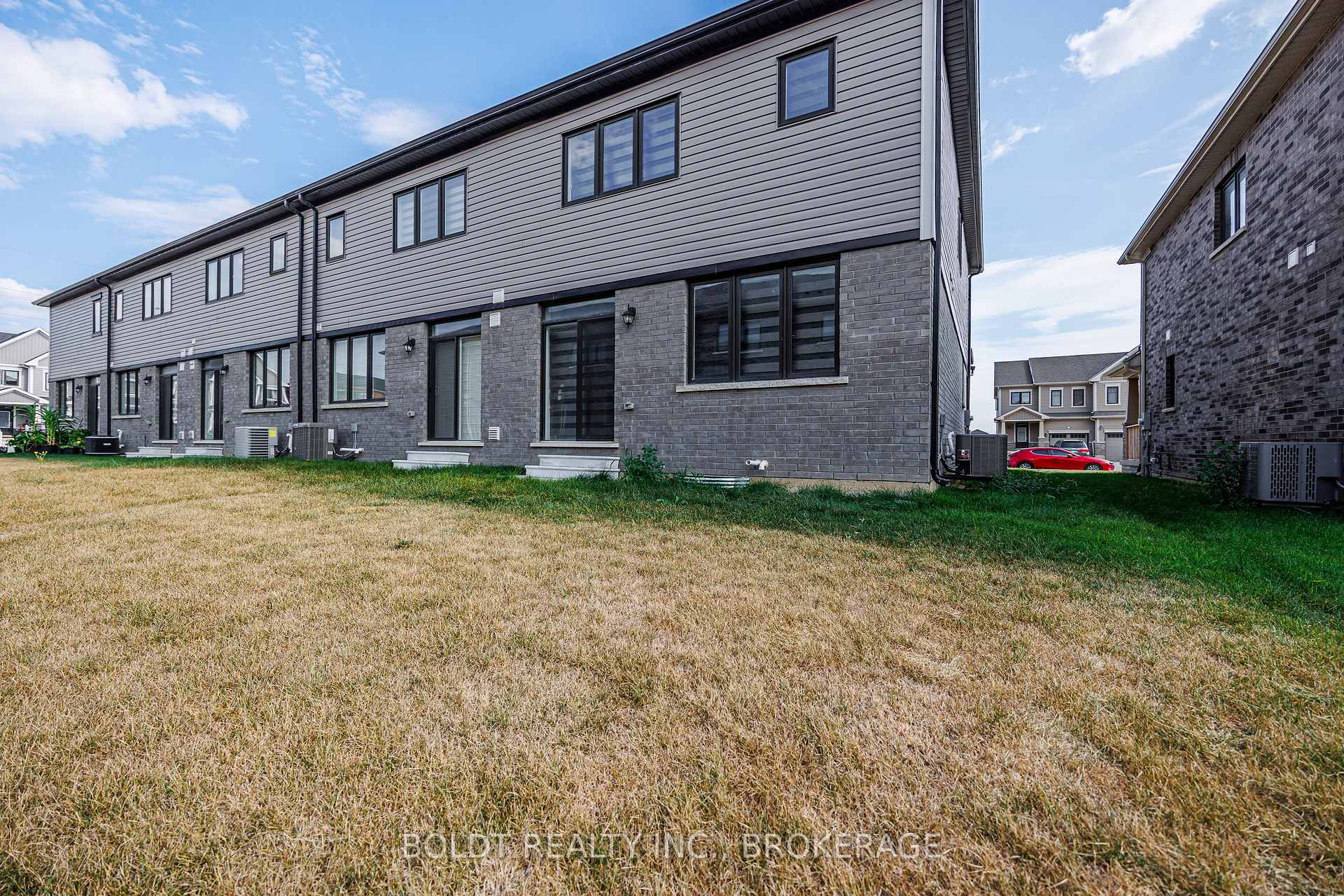 Photo 24 of 122 Brighton Lane, Thorold, Rolling Meadows — HOMEH
