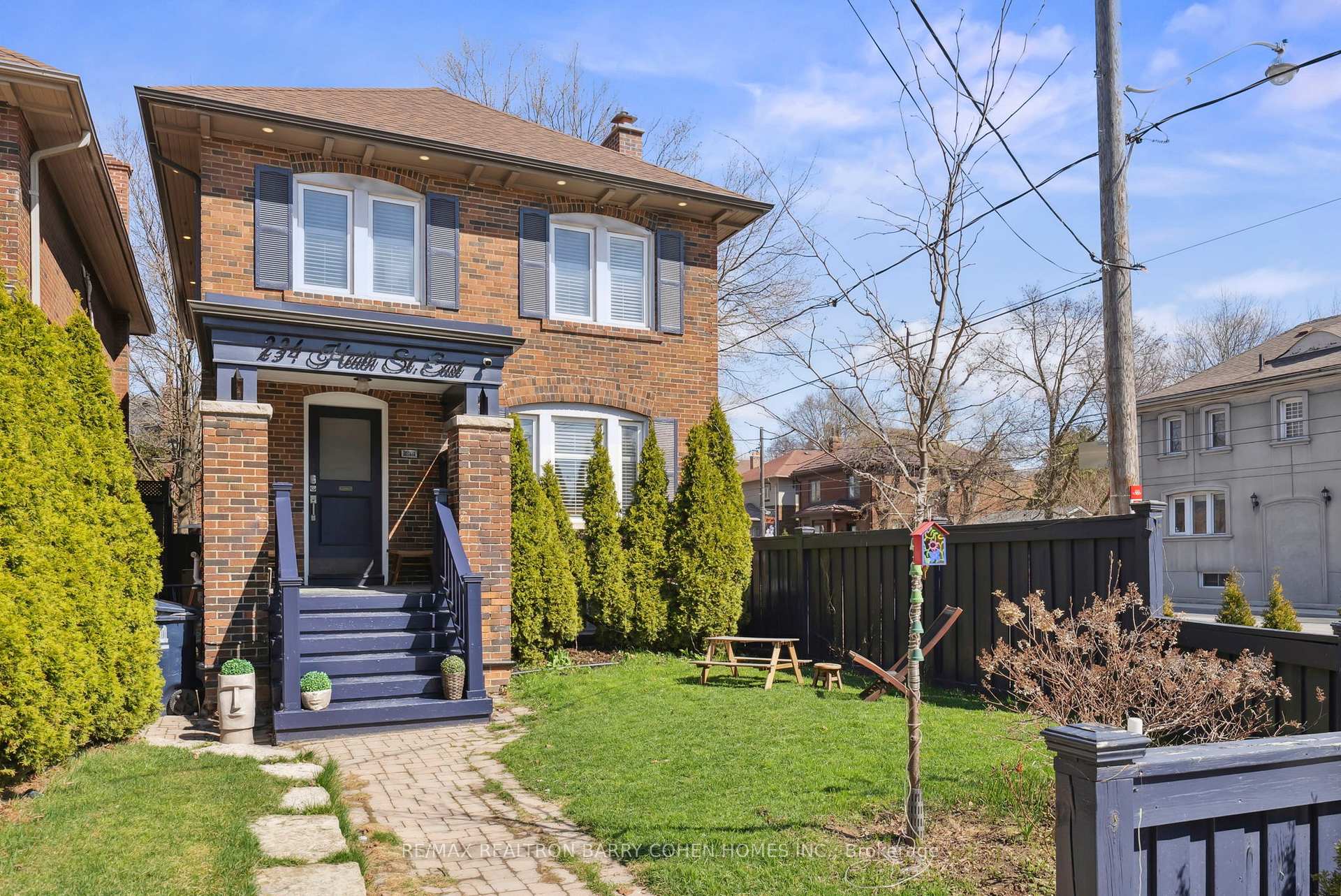 Photo 2 of 234 Heath Street E, Toronto, Rosedale-Moore Park — HOMEH