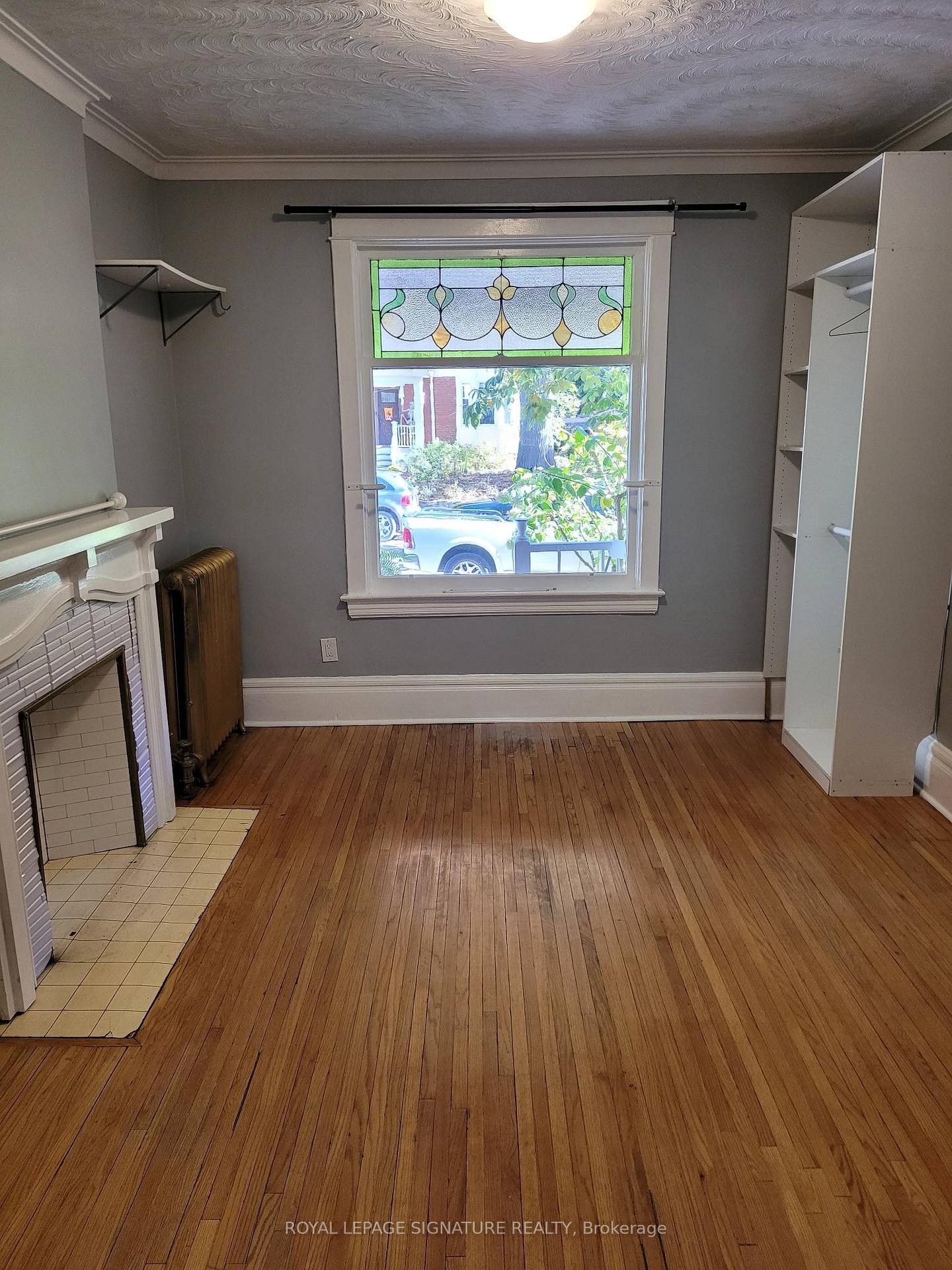 Photo 7 of Unit Main Floor, 20 Scarborough Road, Toronto, The Beaches — HOMEH
