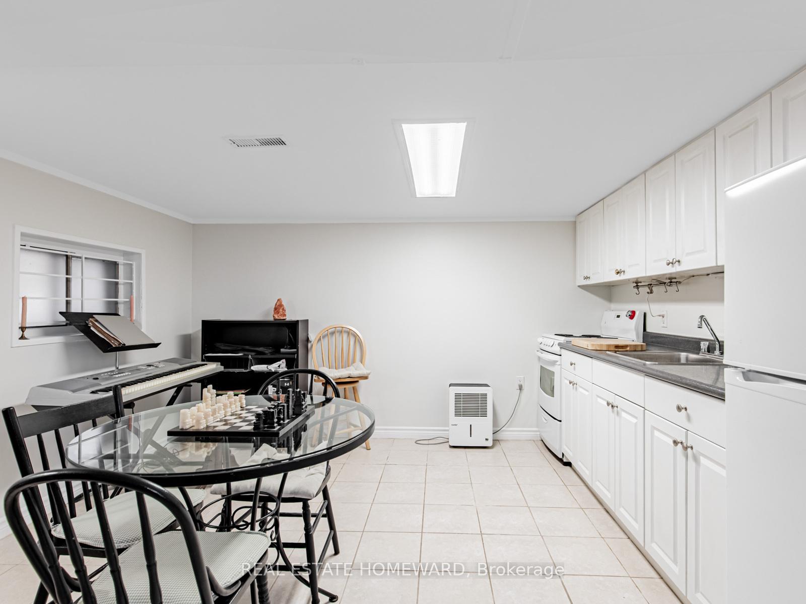 Photo 33 of 87 Harcourt Avenue, Toronto, Blake-Jones — HOMEH