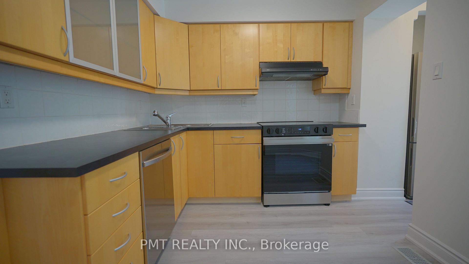 Photo 8 of 597 Roehampton Avenue, Toronto, Mount Pleasant East — HOMEH