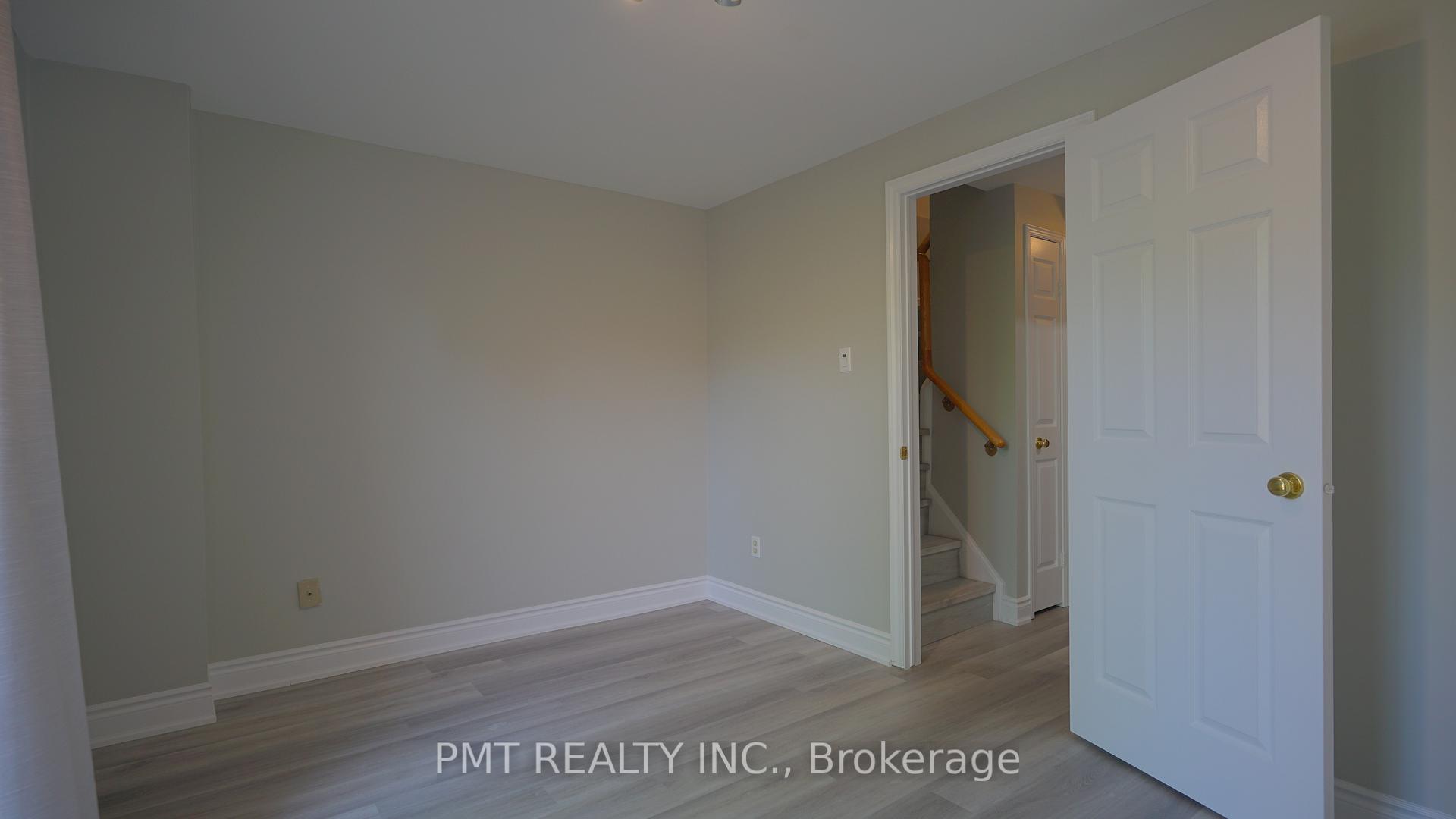 Photo 12 of 597 Roehampton Avenue, Toronto, Mount Pleasant East — HOMEH