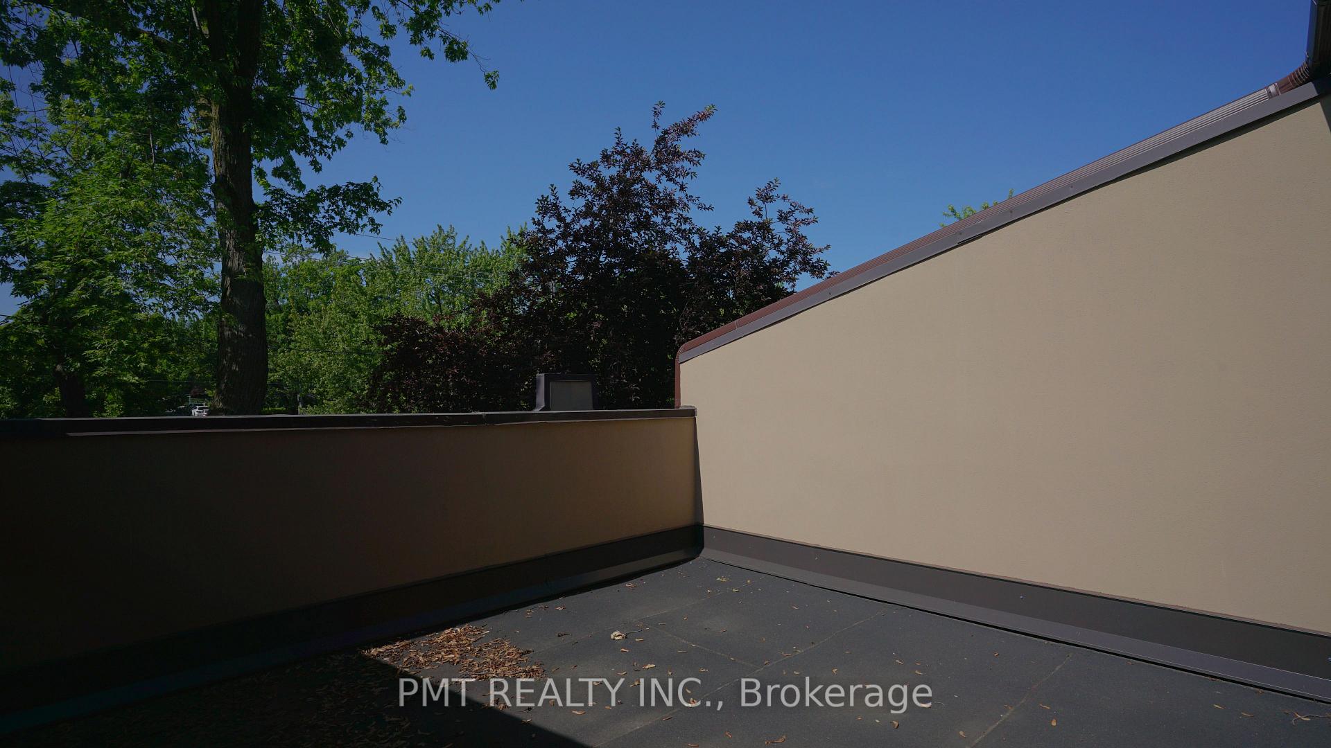 Photo 16 of 597 Roehampton Avenue, Toronto, Mount Pleasant East — HOMEH