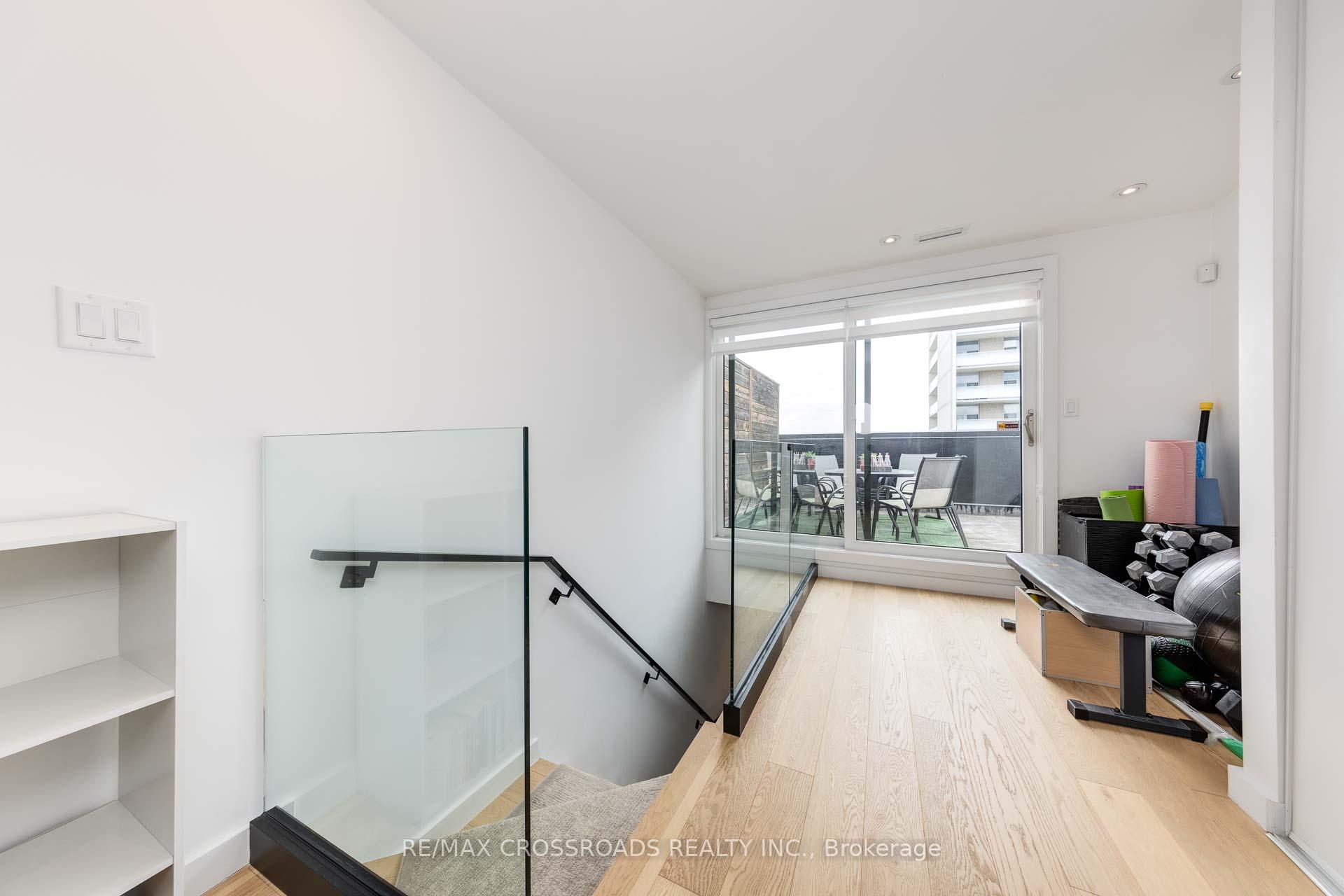 Photo 41 of 536A Eglinton Avenue E, Toronto, Mount Pleasant East — HOMEH