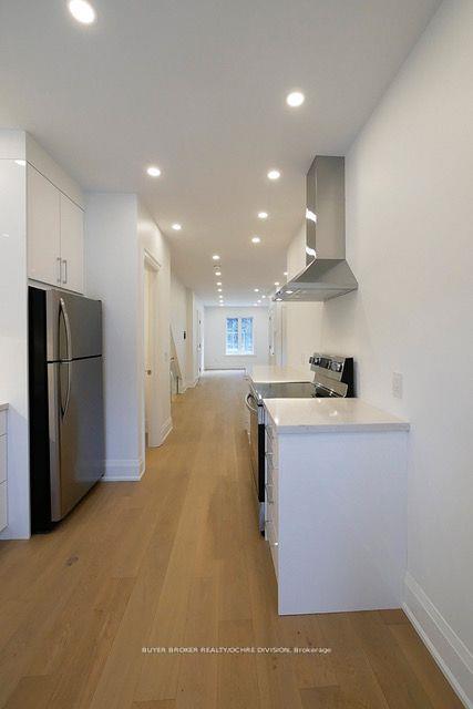 Photo 7 of Unit 1, 84 Asquith Avenue, Toronto, Rosedale-Moore Park — HOMEH