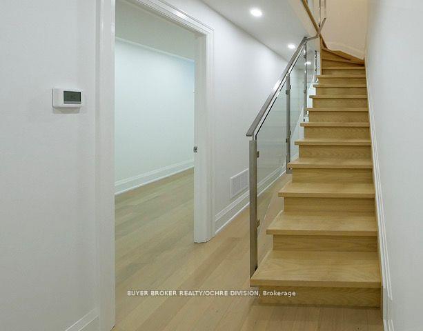 Photo 14 of Unit 1, 84 Asquith Avenue, Toronto, Rosedale-Moore Park — HOMEH