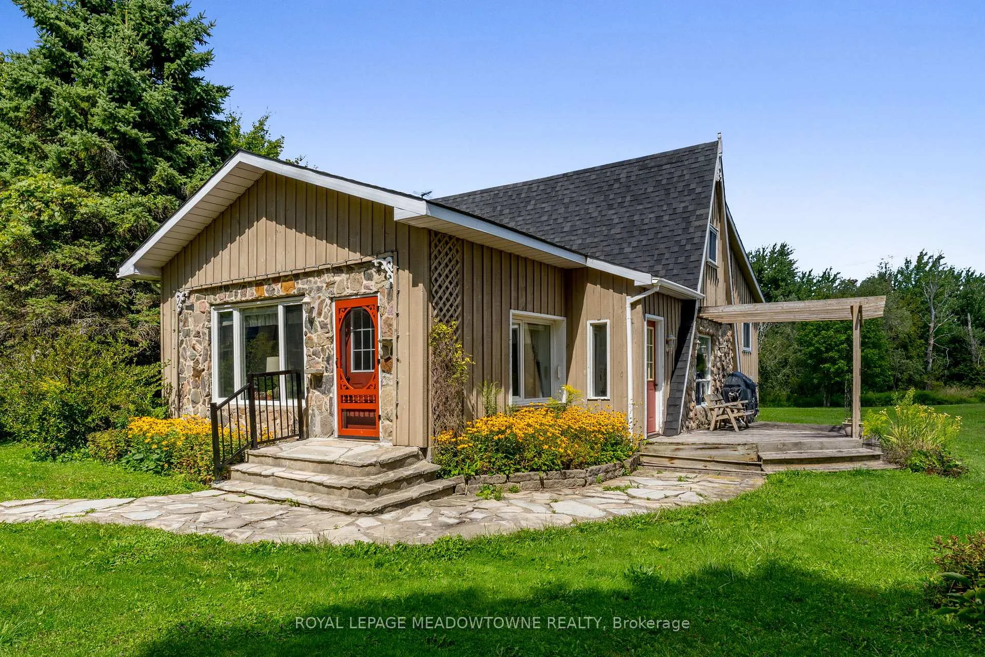 Photo 1 of 5139 Ninth Line, Erin, Rural Erin — HOMEH