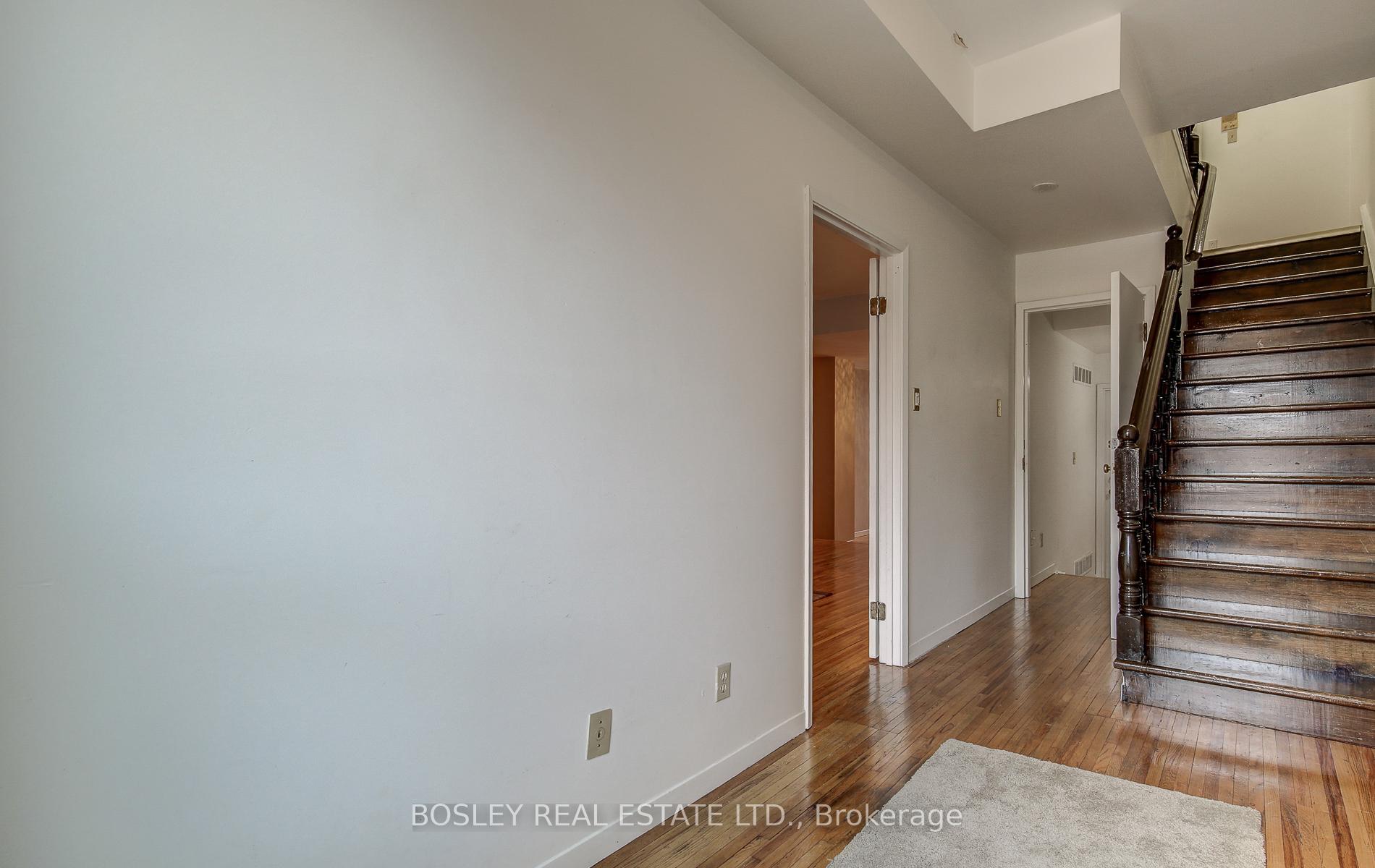 Photo 3 of Unit Upper, 376 Berkeley Street, Toronto, Moss Park — HOMEH