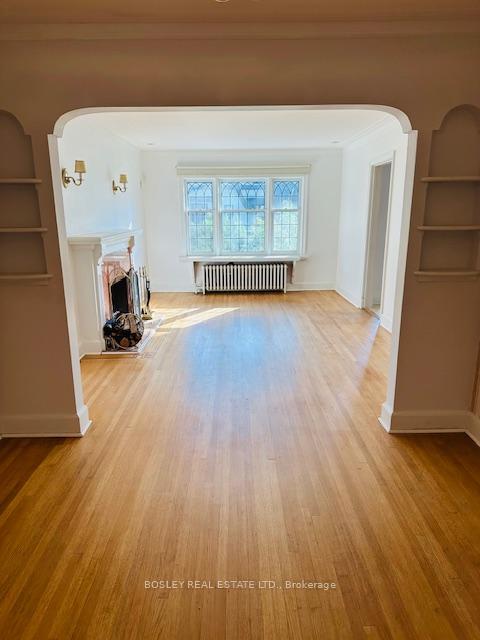 Photo 2 of 10 Astor Avenue, Toronto, Leaside — HOMEH