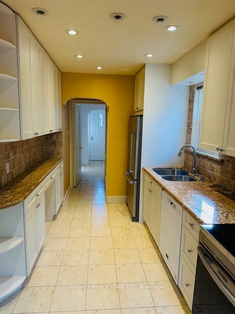 Photo 4 of 10 Astor Avenue, Toronto, Leaside — HOMEH