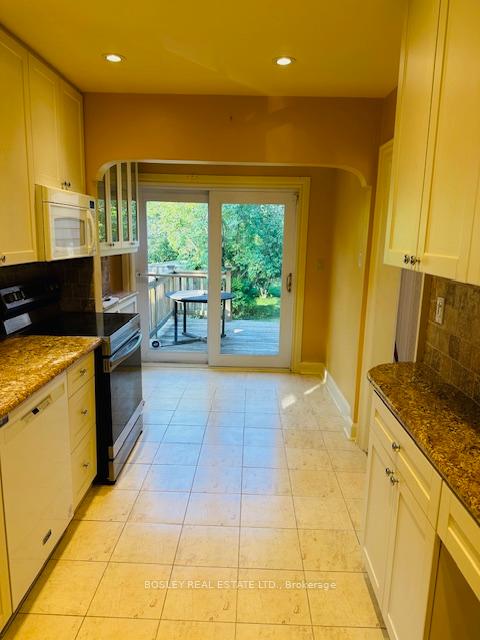 Photo 5 of 10 Astor Avenue, Toronto, Leaside — HOMEH