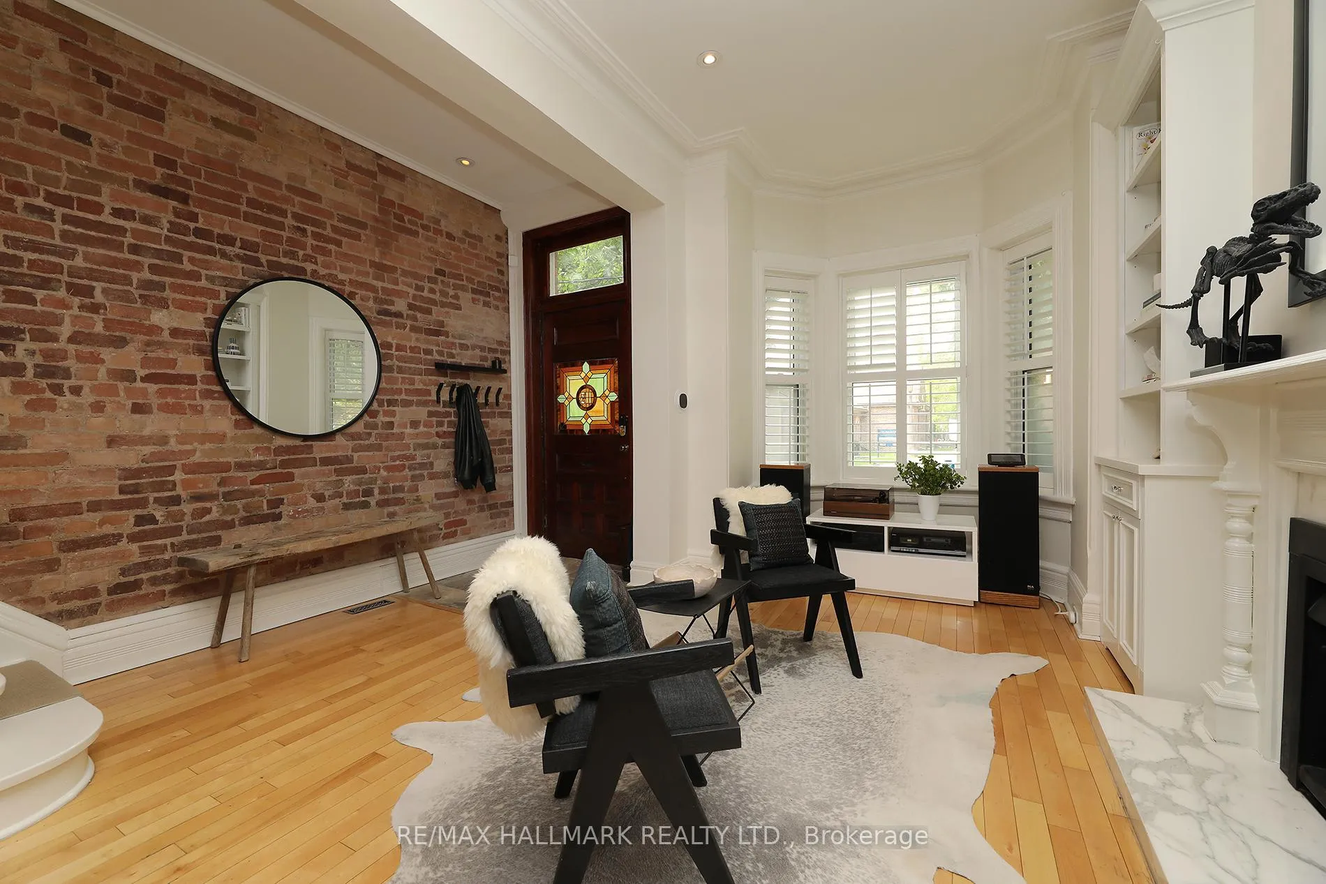 Photo 5 of 113 Trinity Street, Toronto, Moss Park — HOMEH