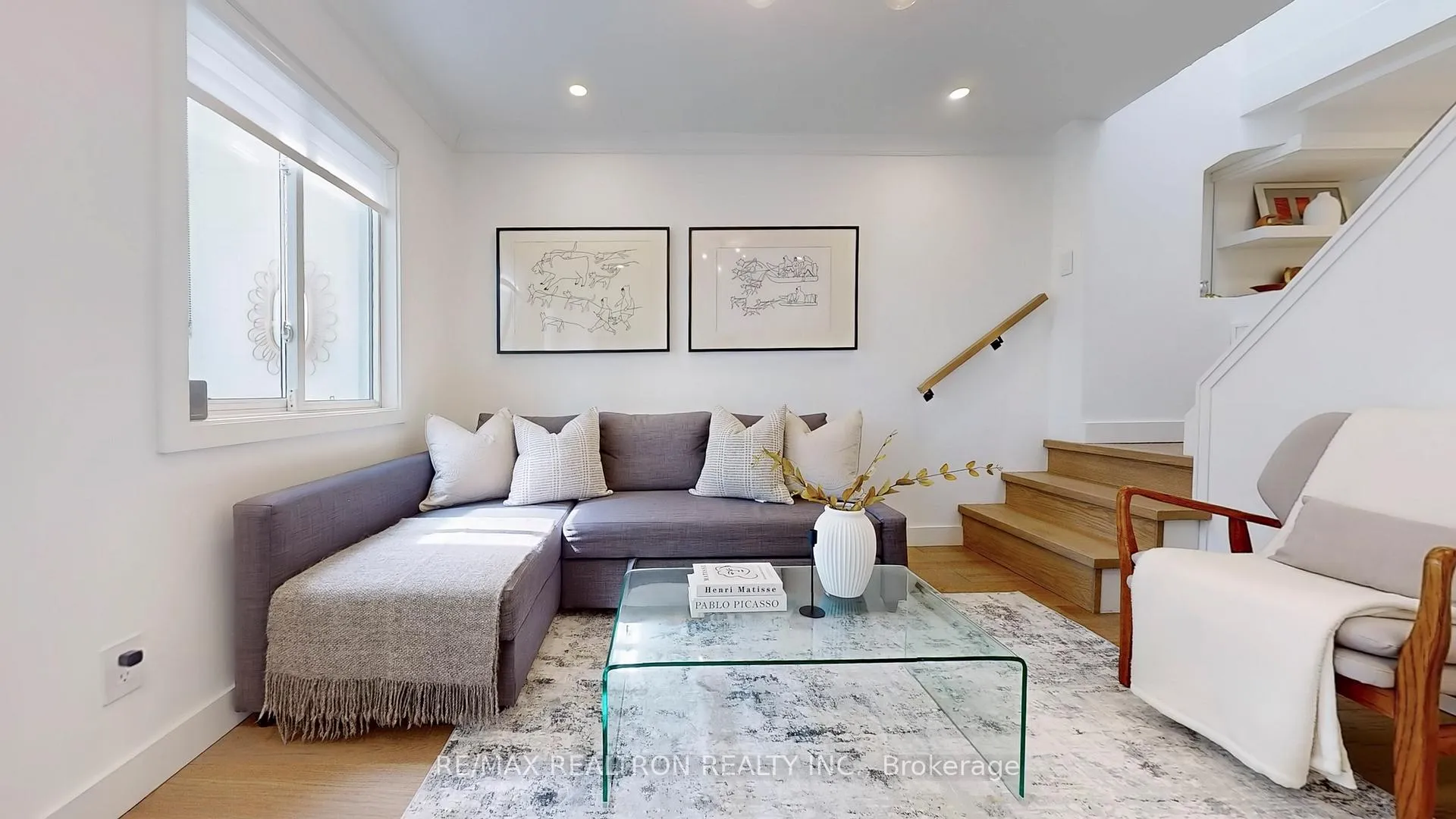 Photo 11 of 92 Walpole Avenue, Toronto, Greenwood-Coxwell — HOMEH