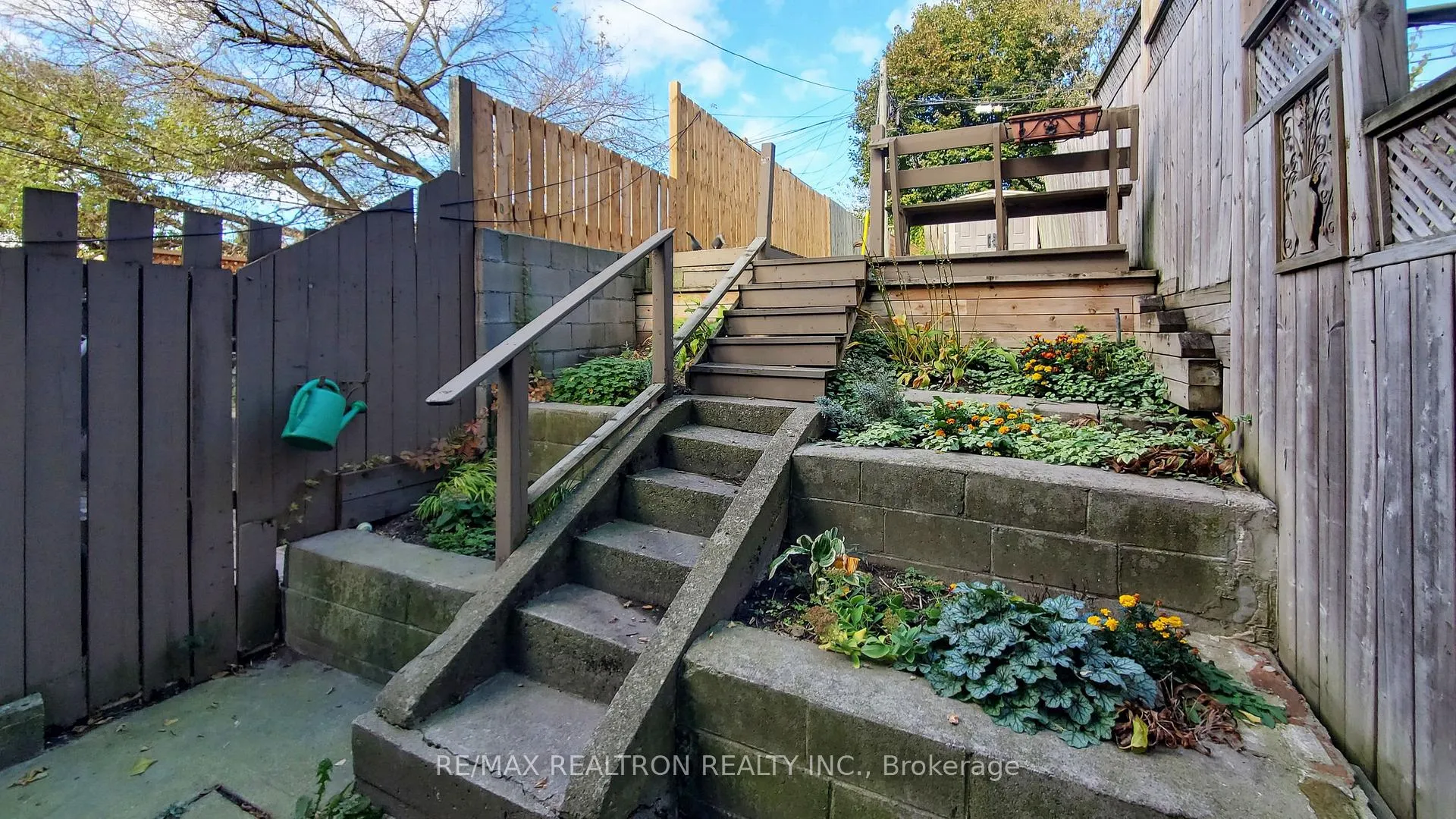 Photo 39 of 92 Walpole Avenue, Toronto, Greenwood-Coxwell — HOMEH