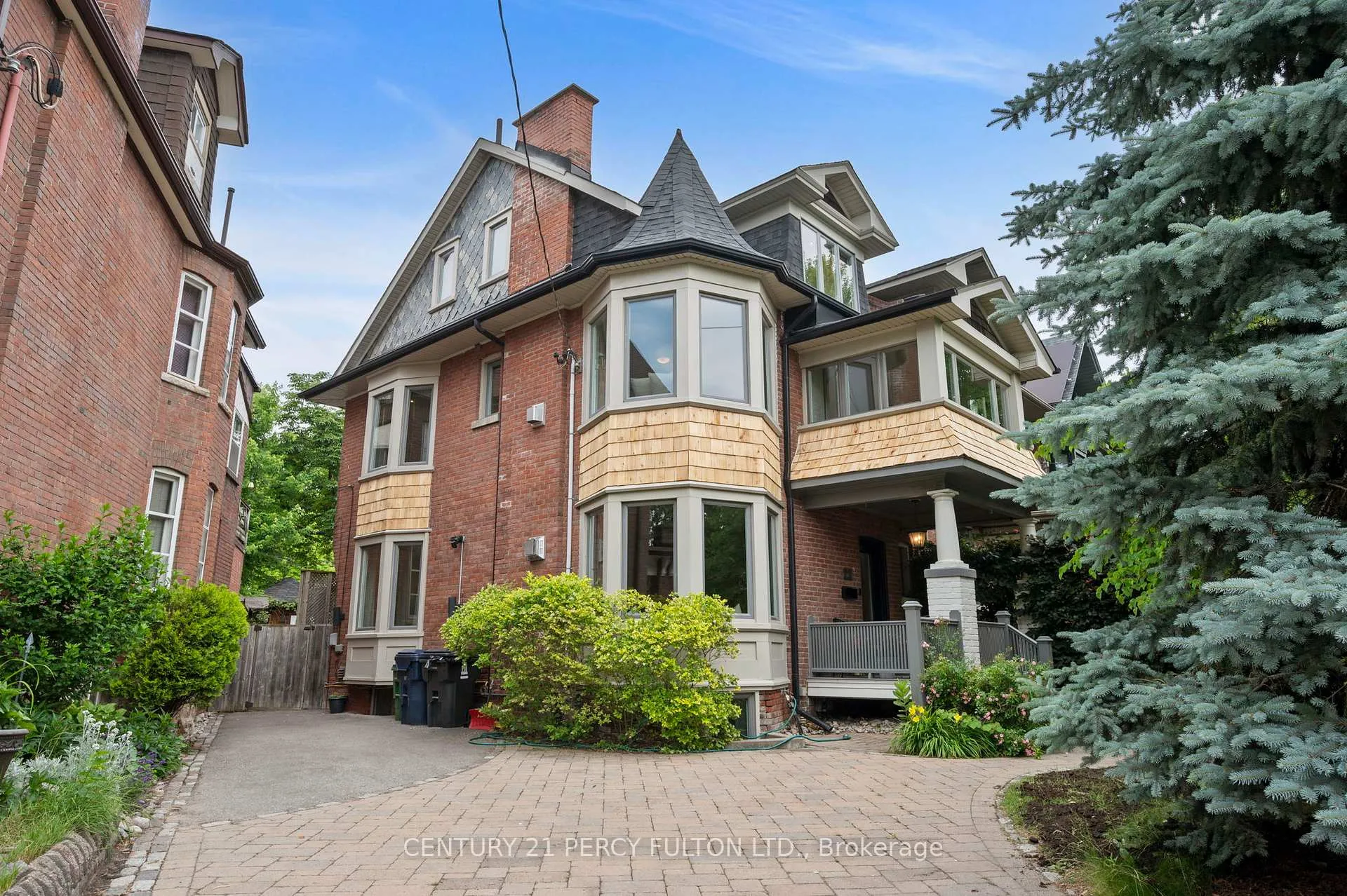 Front of 22 Columbine Avenue