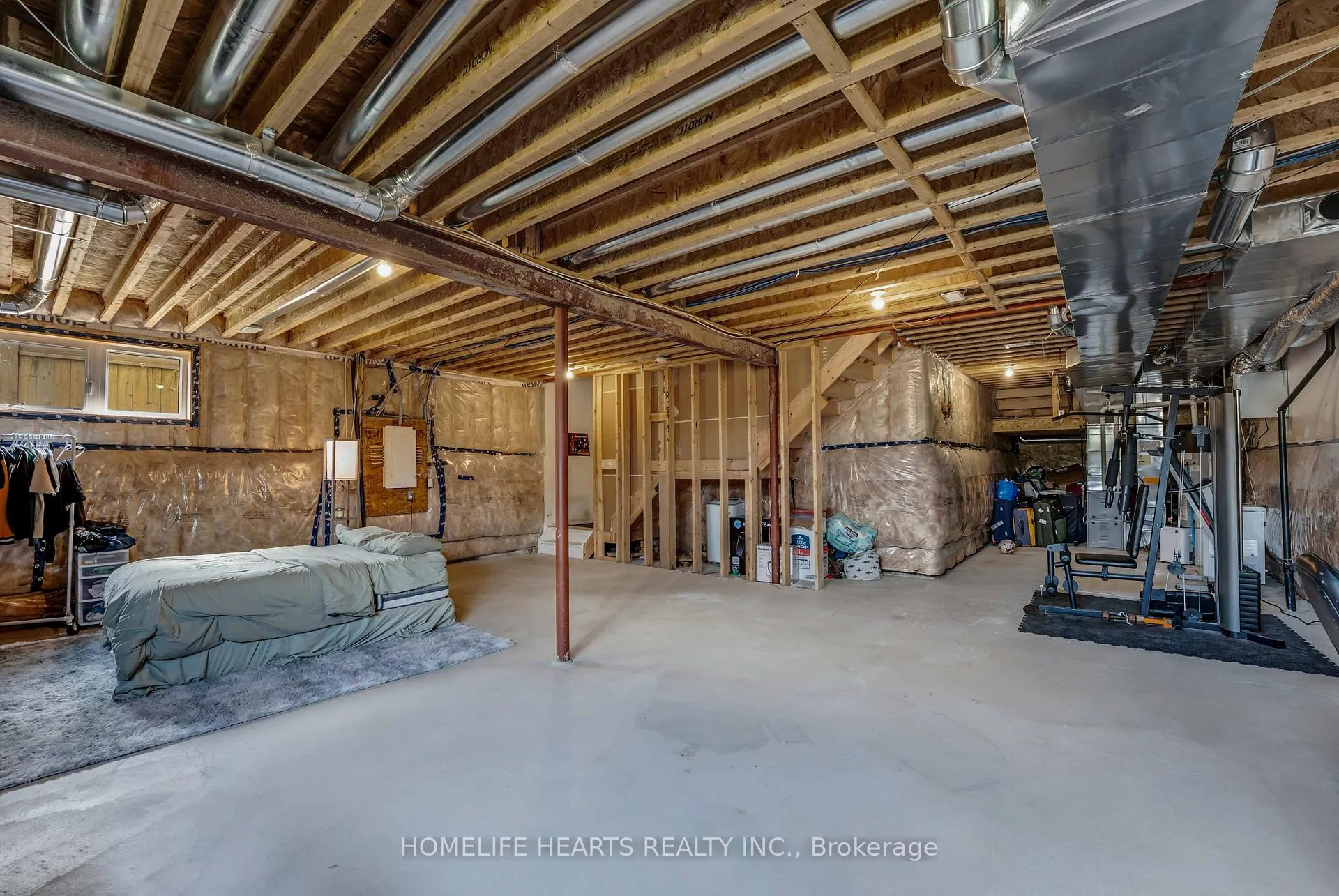 Photo 34 of 36 Esther Crescent, Thorold, Hurricane/Merrittville — HOMEH