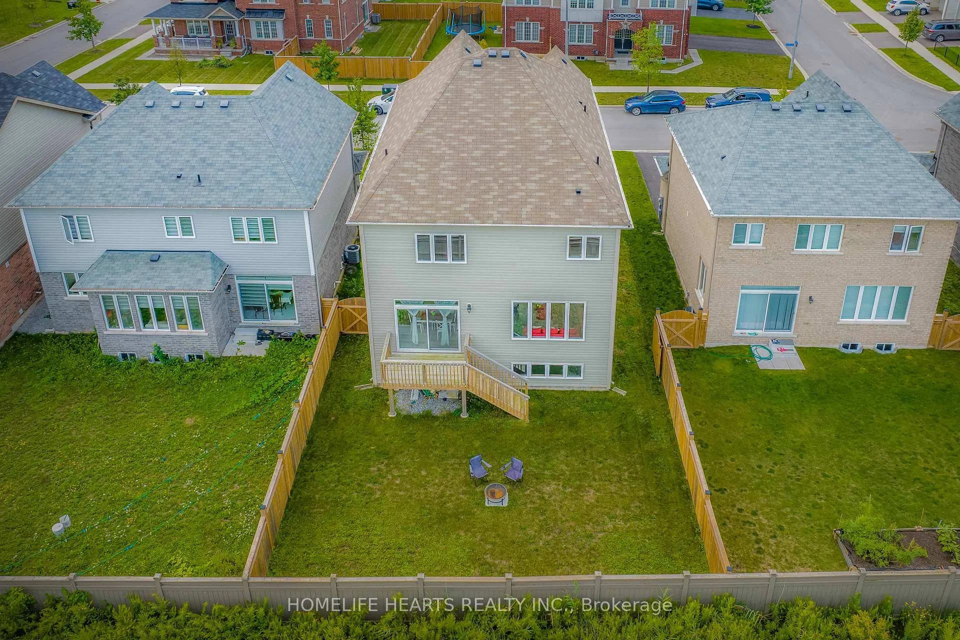 Photo 35 of 36 Esther Crescent, Thorold, Hurricane/Merrittville — HOMEH