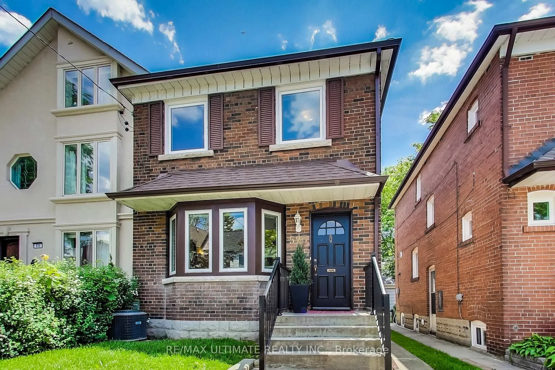 Front of 523 Soudan Avenue