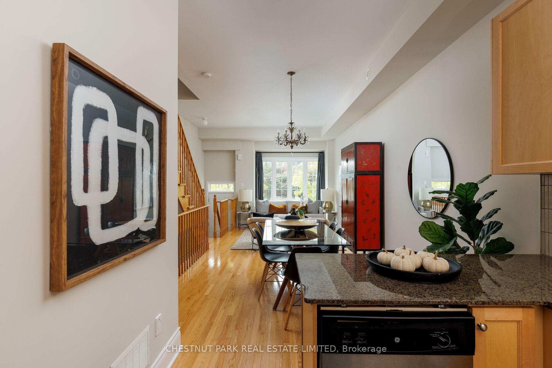 Photo 12 of 53 Connaught Avenue, Toronto, Greenwood-Coxwell — HOMEH