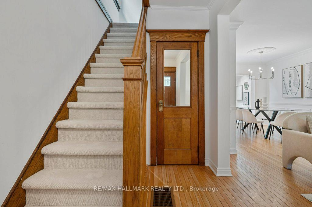 Photo 9 of 22 Beck Avenue, Toronto, East End-Danforth — HOMEH