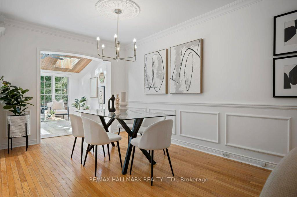 Photo 13 of 22 Beck Avenue, Toronto, East End-Danforth — HOMEH