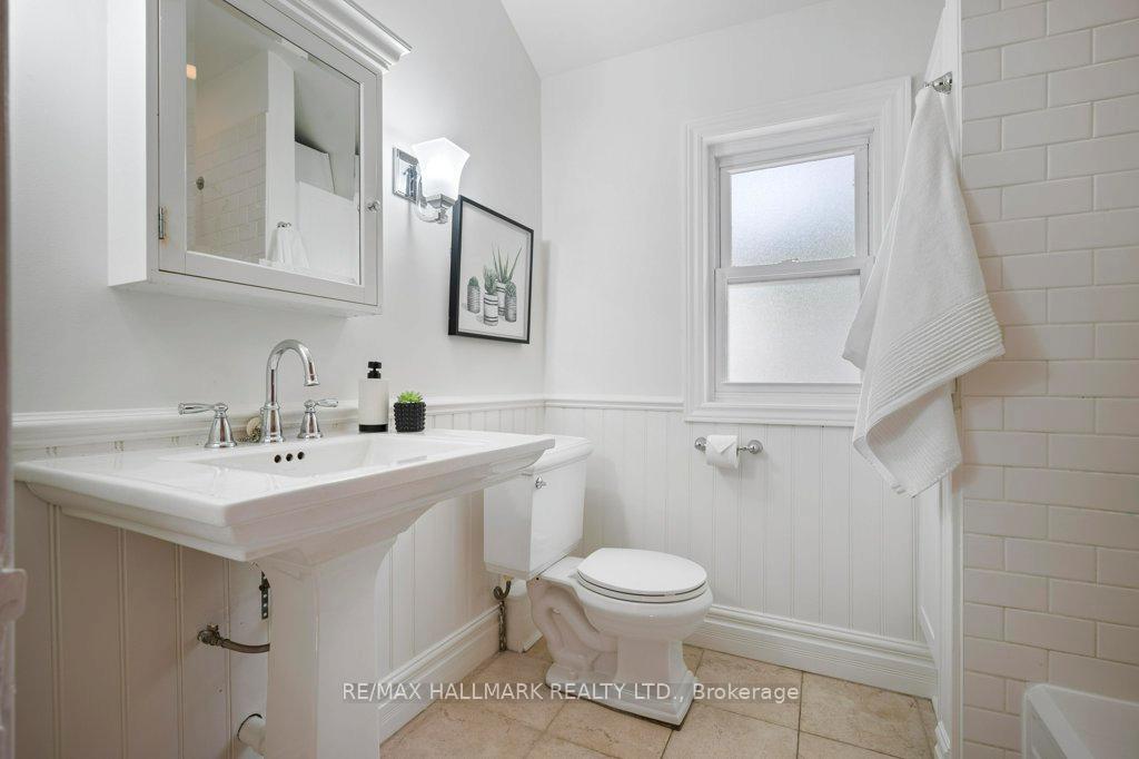 Photo 28 of 22 Beck Avenue, Toronto, East End-Danforth — HOMEH