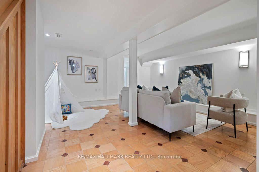 Photo 33 of 22 Beck Avenue, Toronto, East End-Danforth — HOMEH