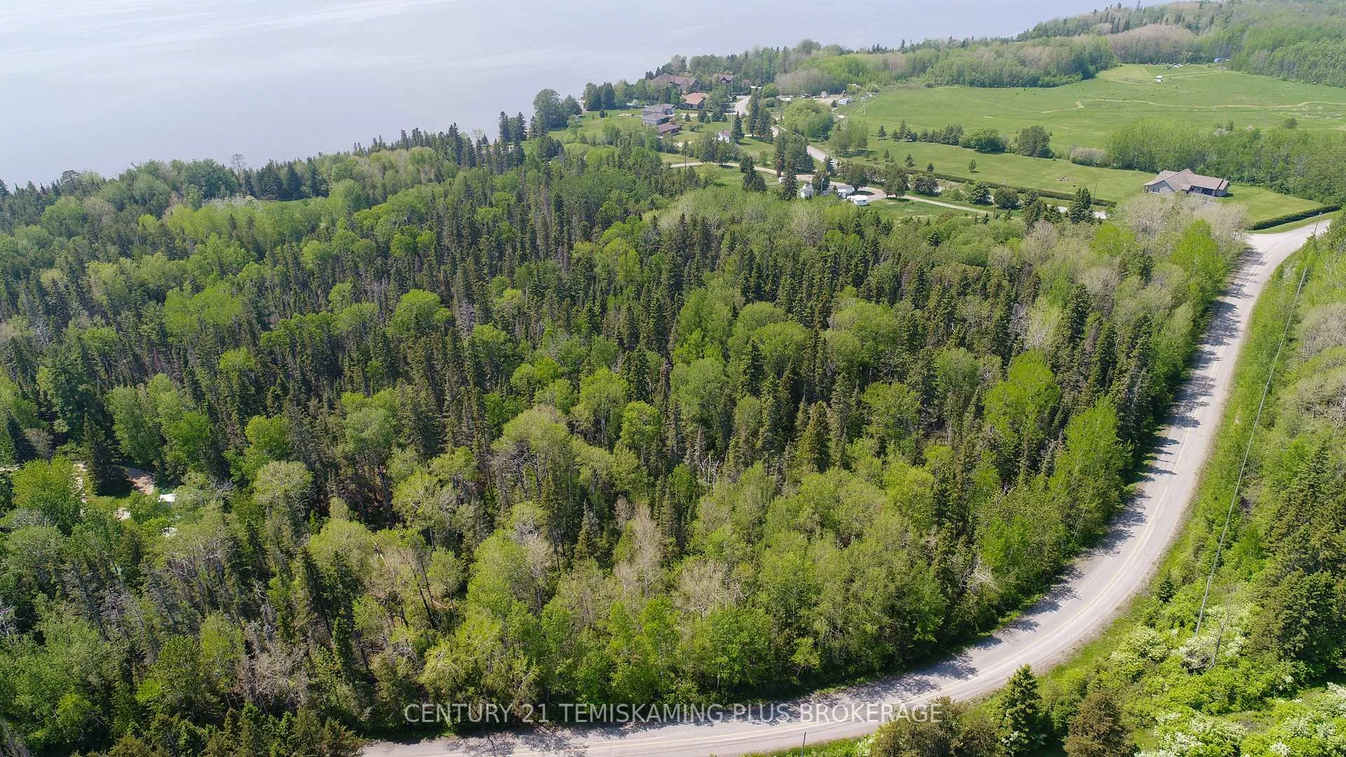 Photo 7 of 722056 R J Drive, Timiskaming, TIM - Outside - Rural — HOMEH