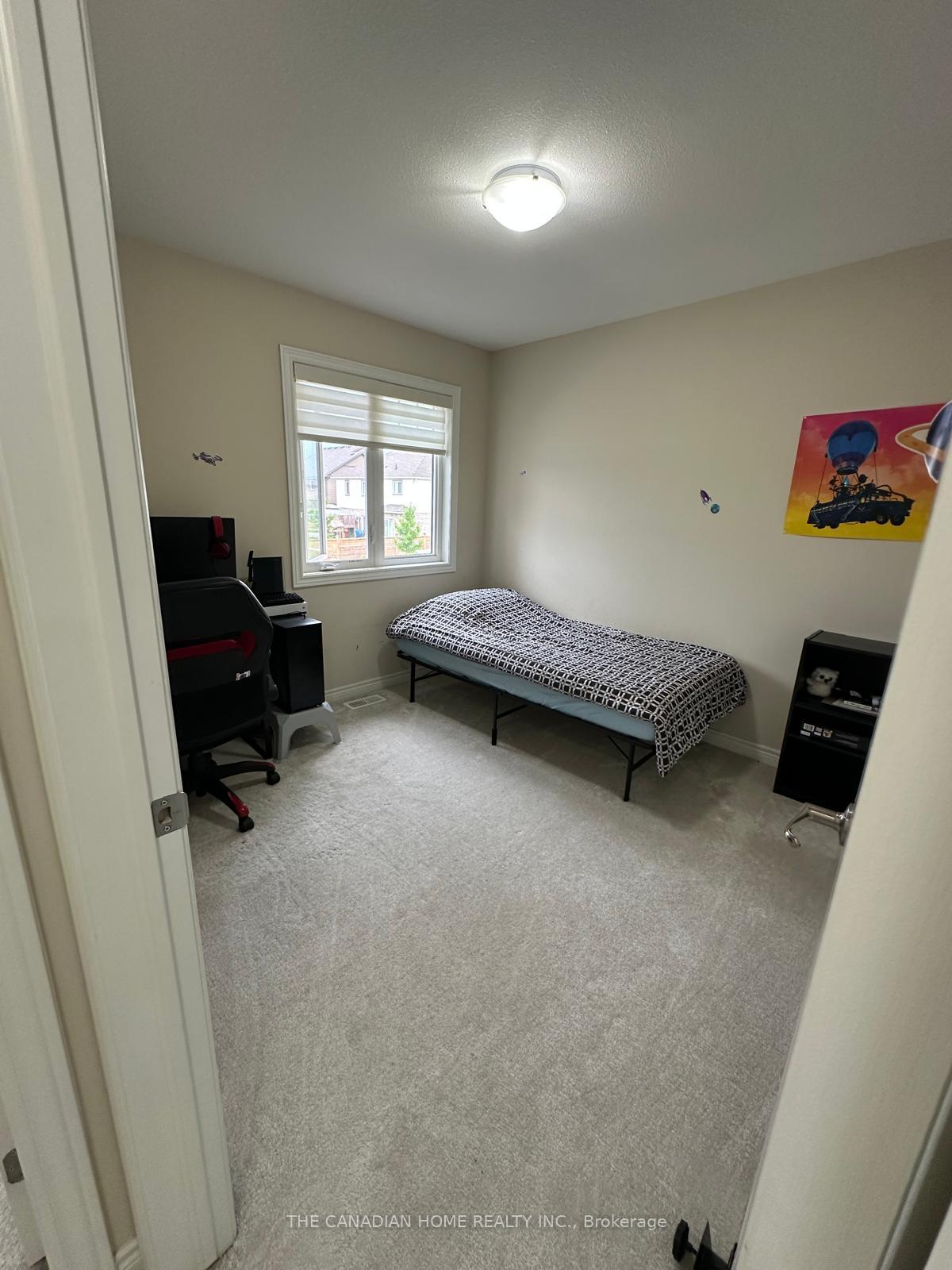 Photo 20 of 19 Hawthorn Avenue, Thorold, Confederation Heights — HOMEH