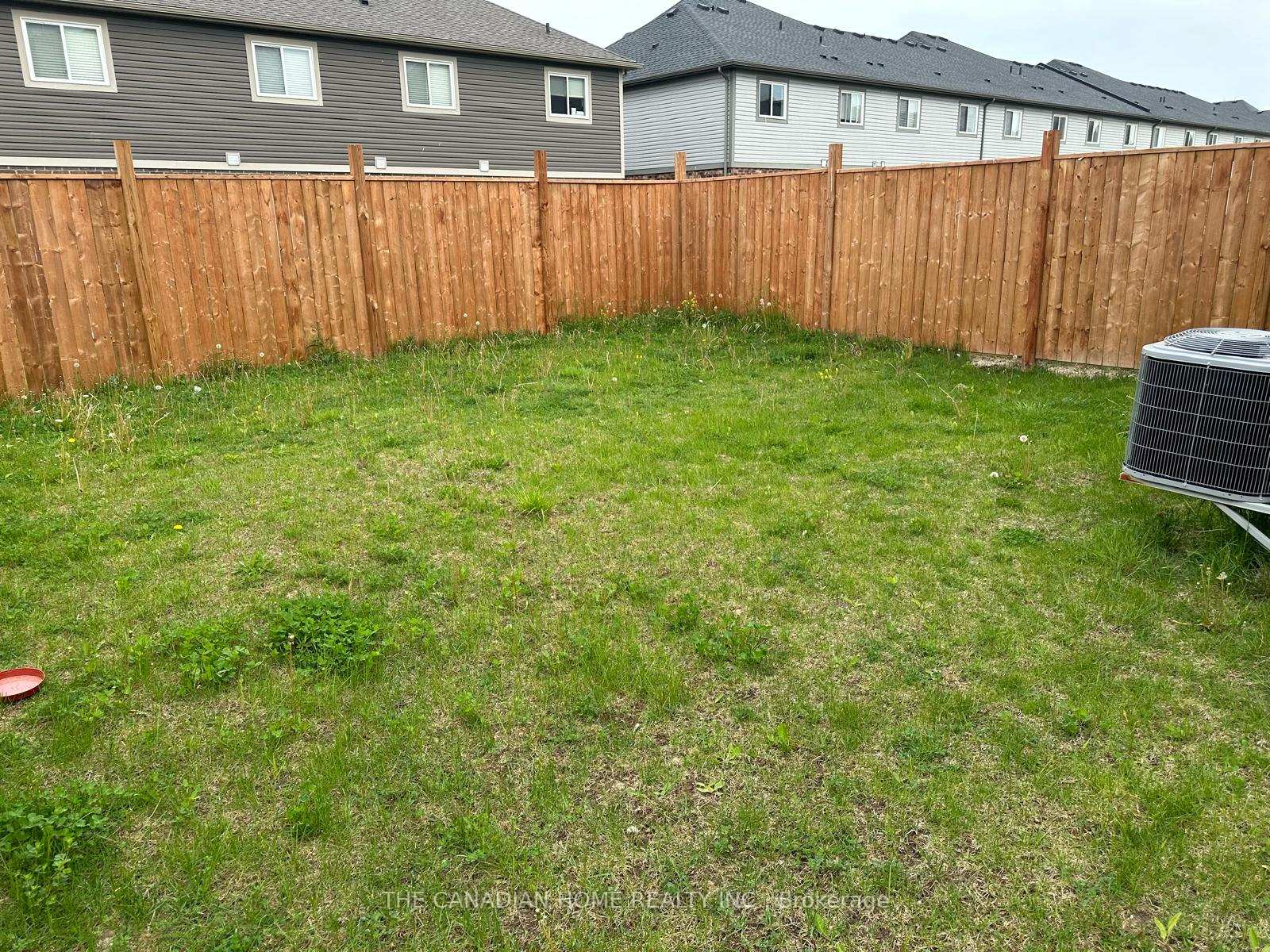 Photo 25 of 19 Hawthorn Avenue, Thorold, Confederation Heights — HOMEH