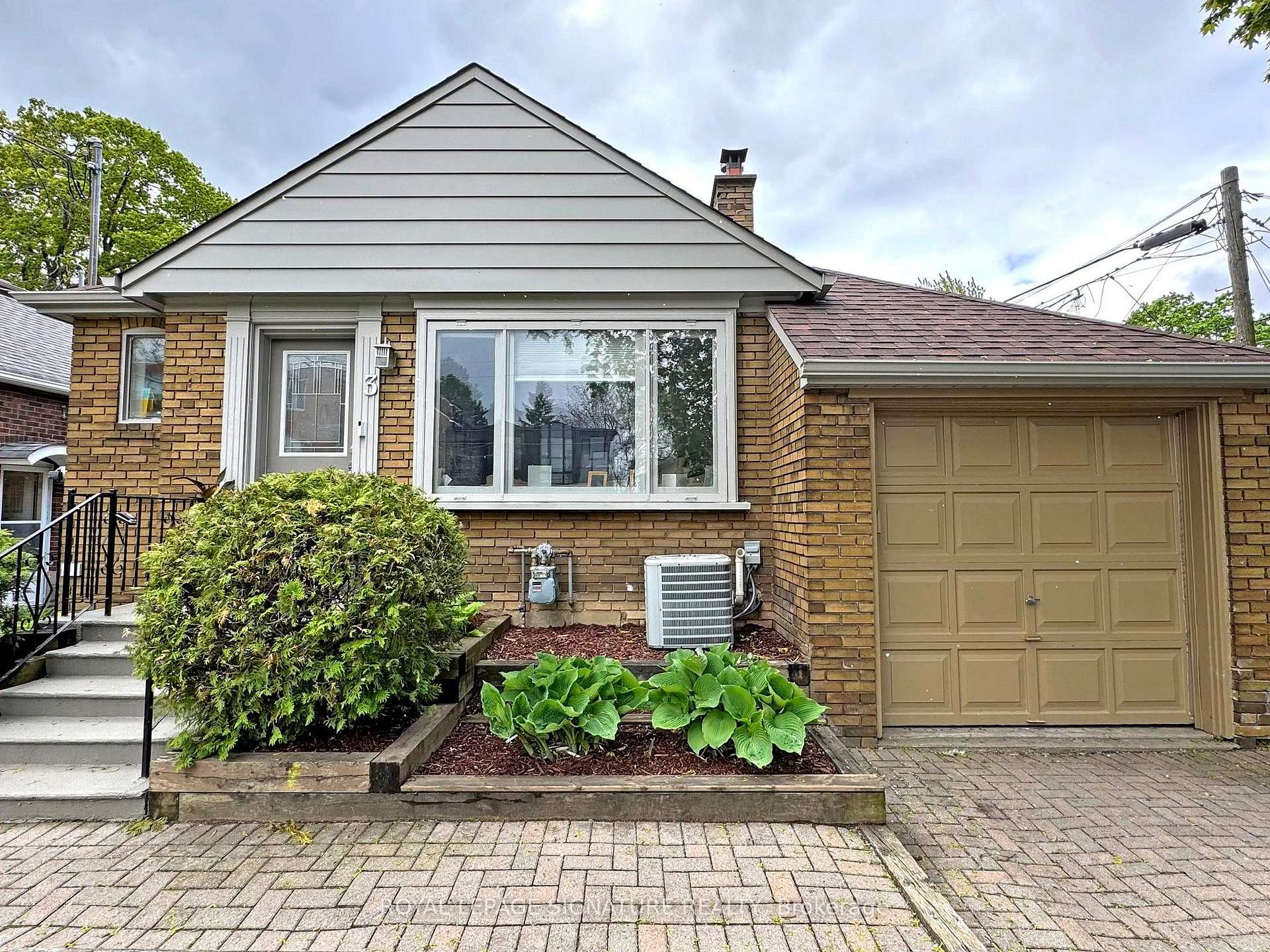 Front of 3 Kenrae Road