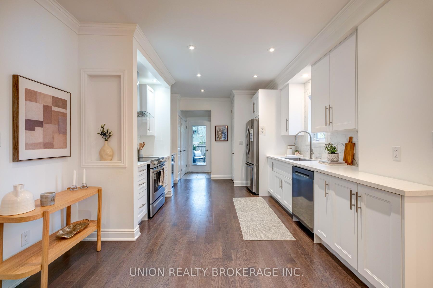 Photo 9 of 112 Withrow Avenue, Toronto, North Riverdale — HOMEH